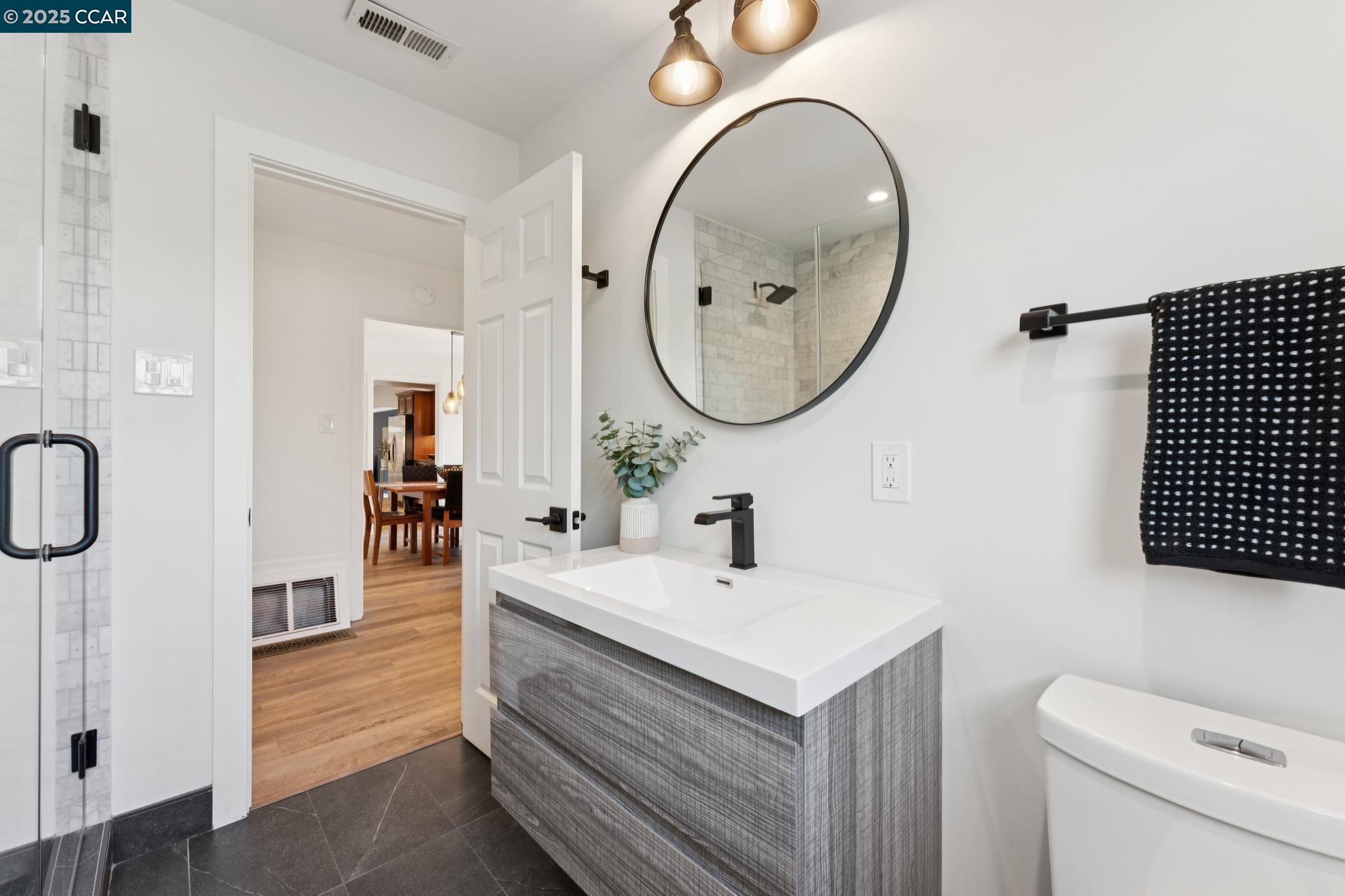 Detail Gallery Image 31 of 59 For 347 Valley View Rd, Pleasant Hill,  CA 94523 - 3 Beds | 2 Baths
