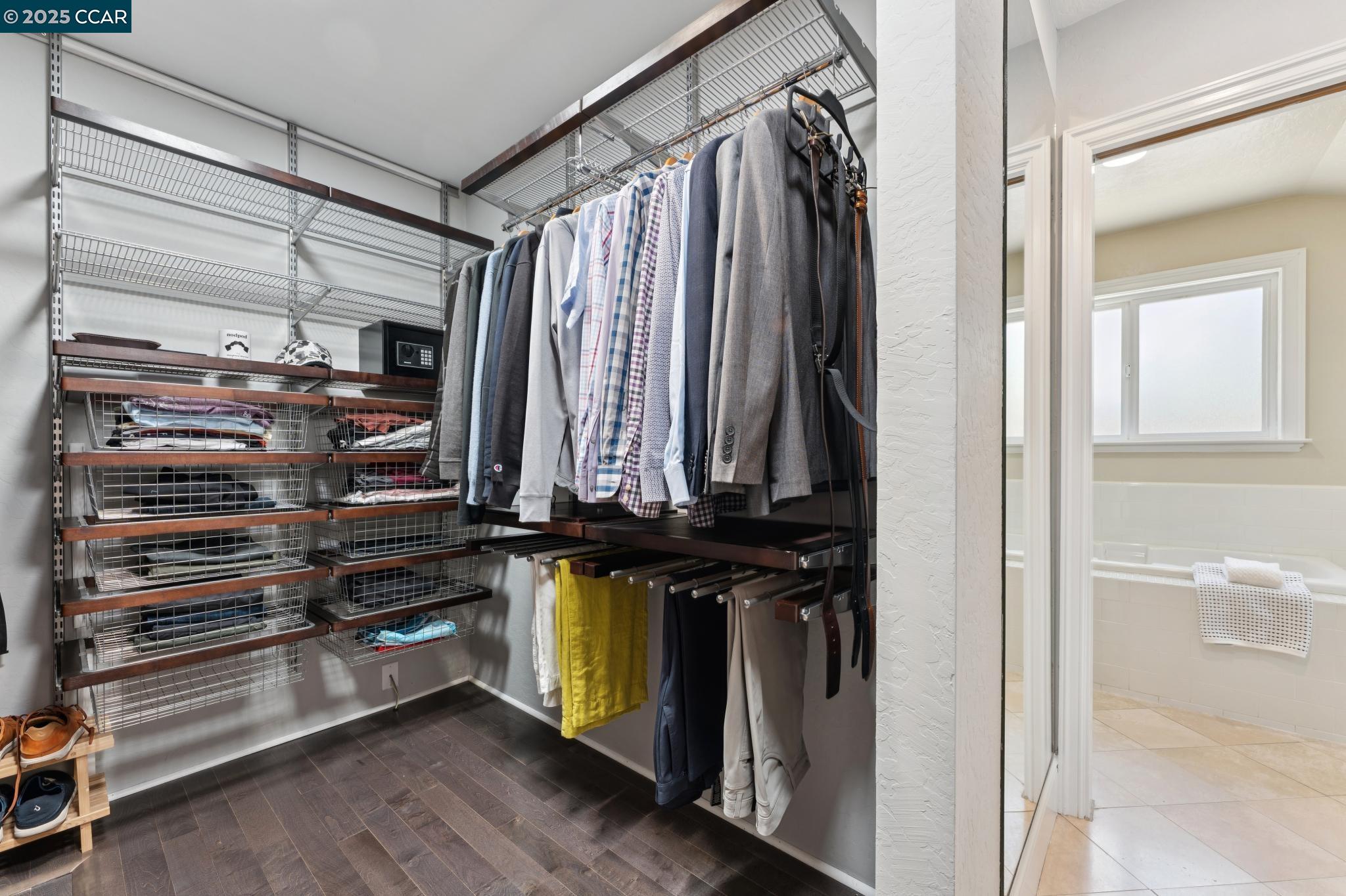 Detail Gallery Image 37 of 59 For 347 Valley View Rd, Pleasant Hill,  CA 94523 - 3 Beds | 2 Baths