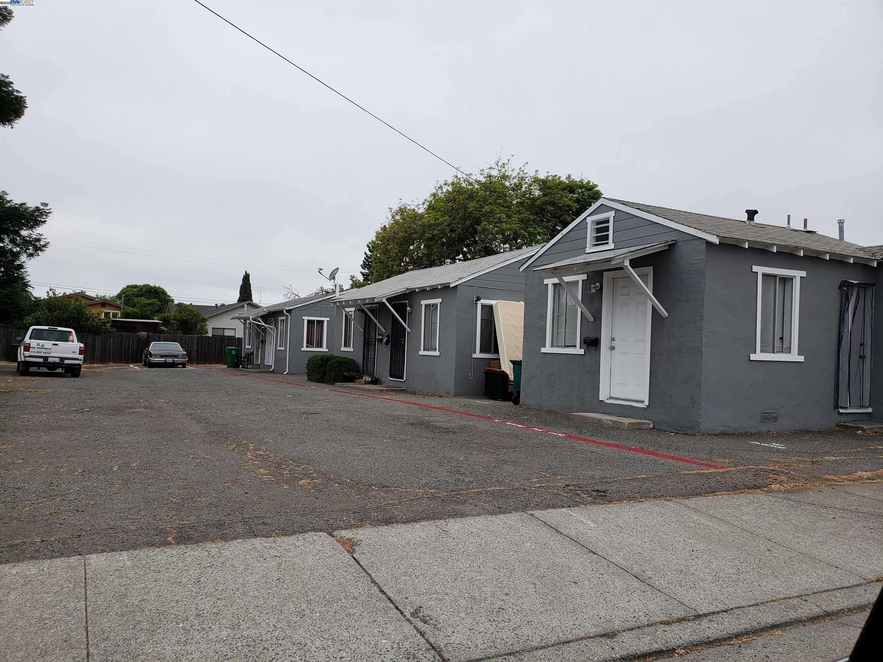 Front Image Thumbnail for BE41108572