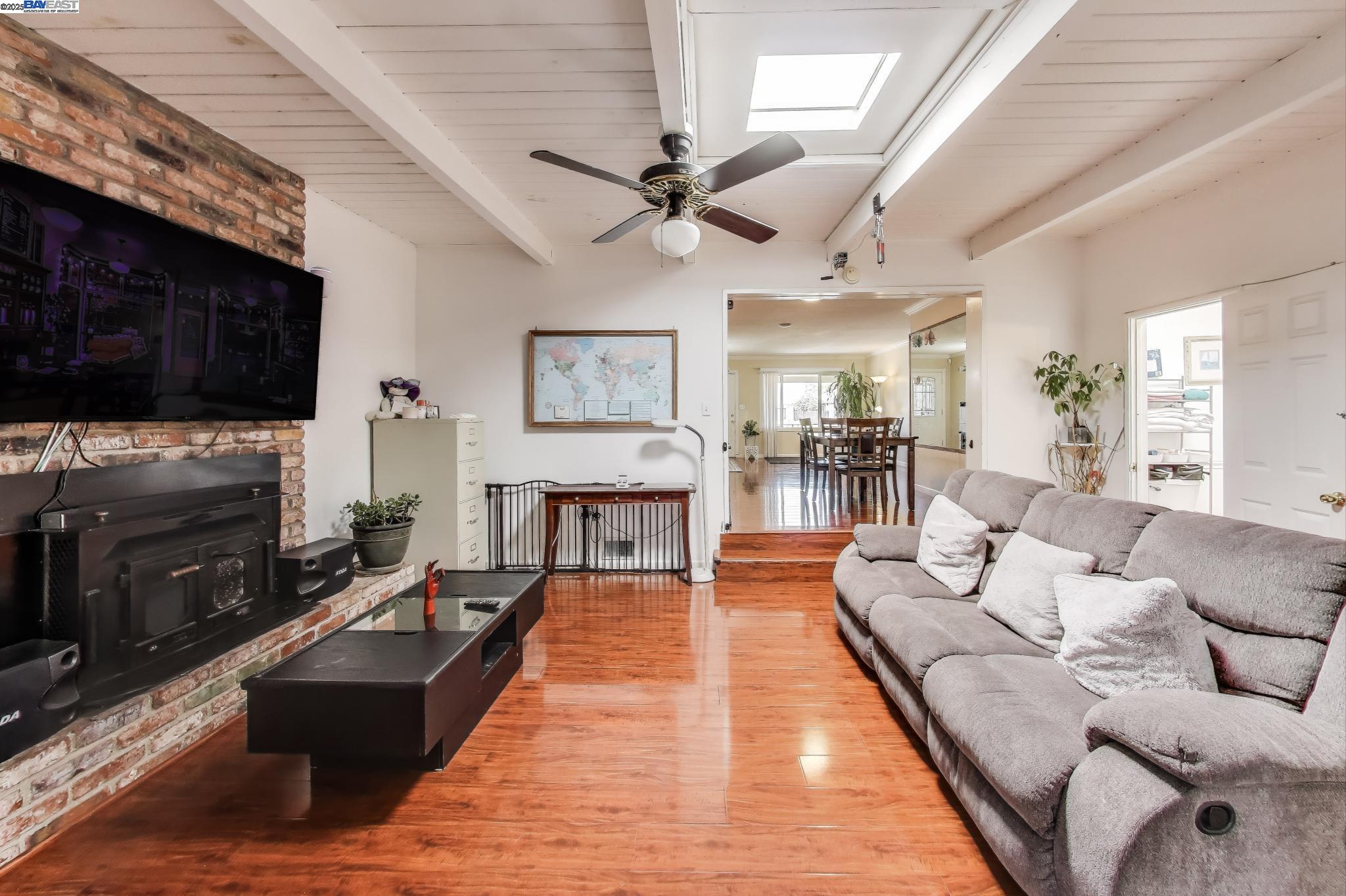Detail Gallery Image 12 of 34 For 32364 Payne St, Hayward,  CA 94544 - 3 Beds | 2 Baths