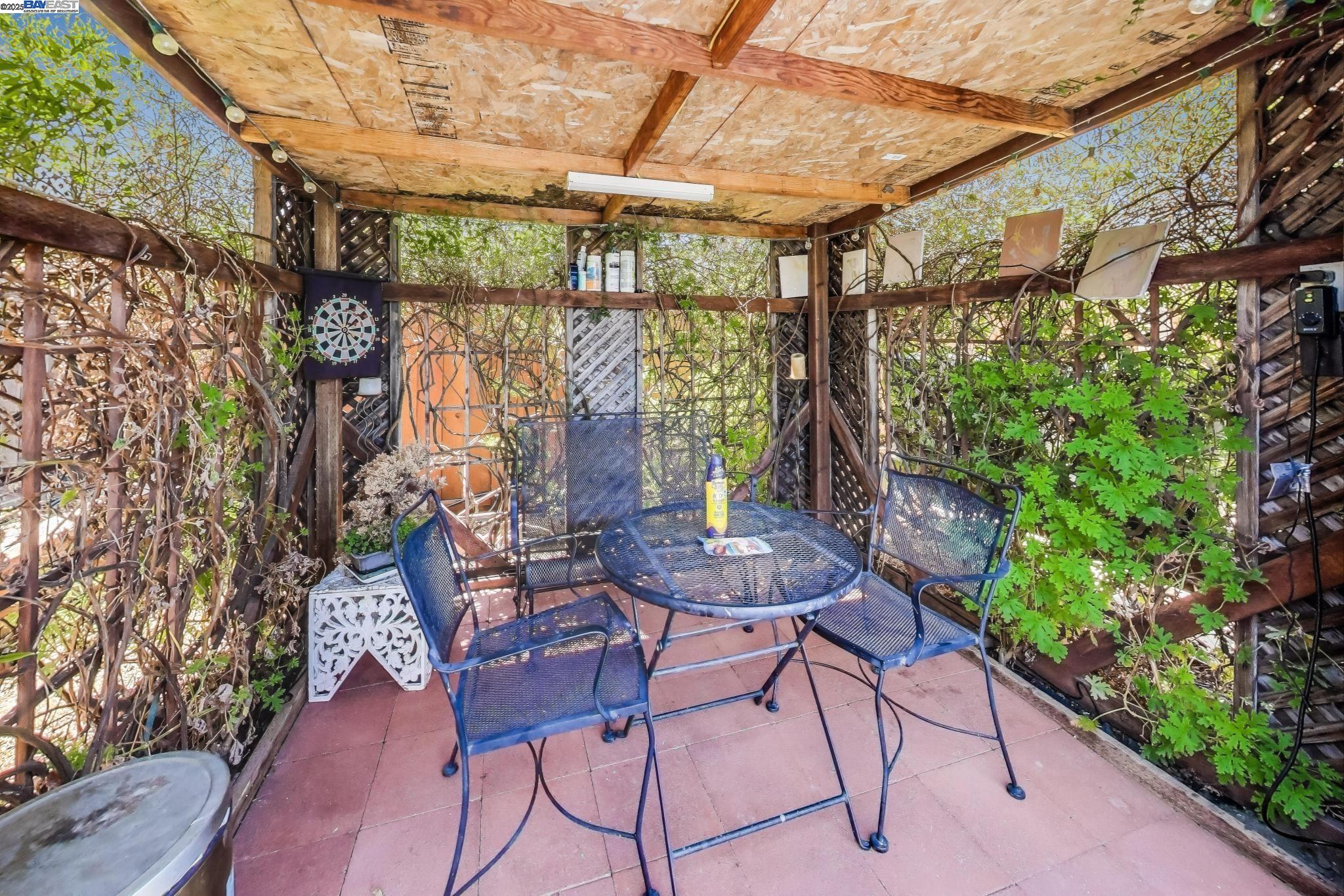 Detail Gallery Image 34 of 34 For 32364 Payne St, Hayward,  CA 94544 - 3 Beds | 2 Baths