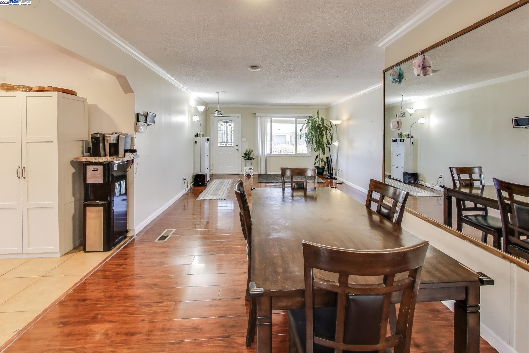 Detail Gallery Image 7 of 34 For 32364 Payne St, Hayward,  CA 94544 - 3 Beds | 2 Baths