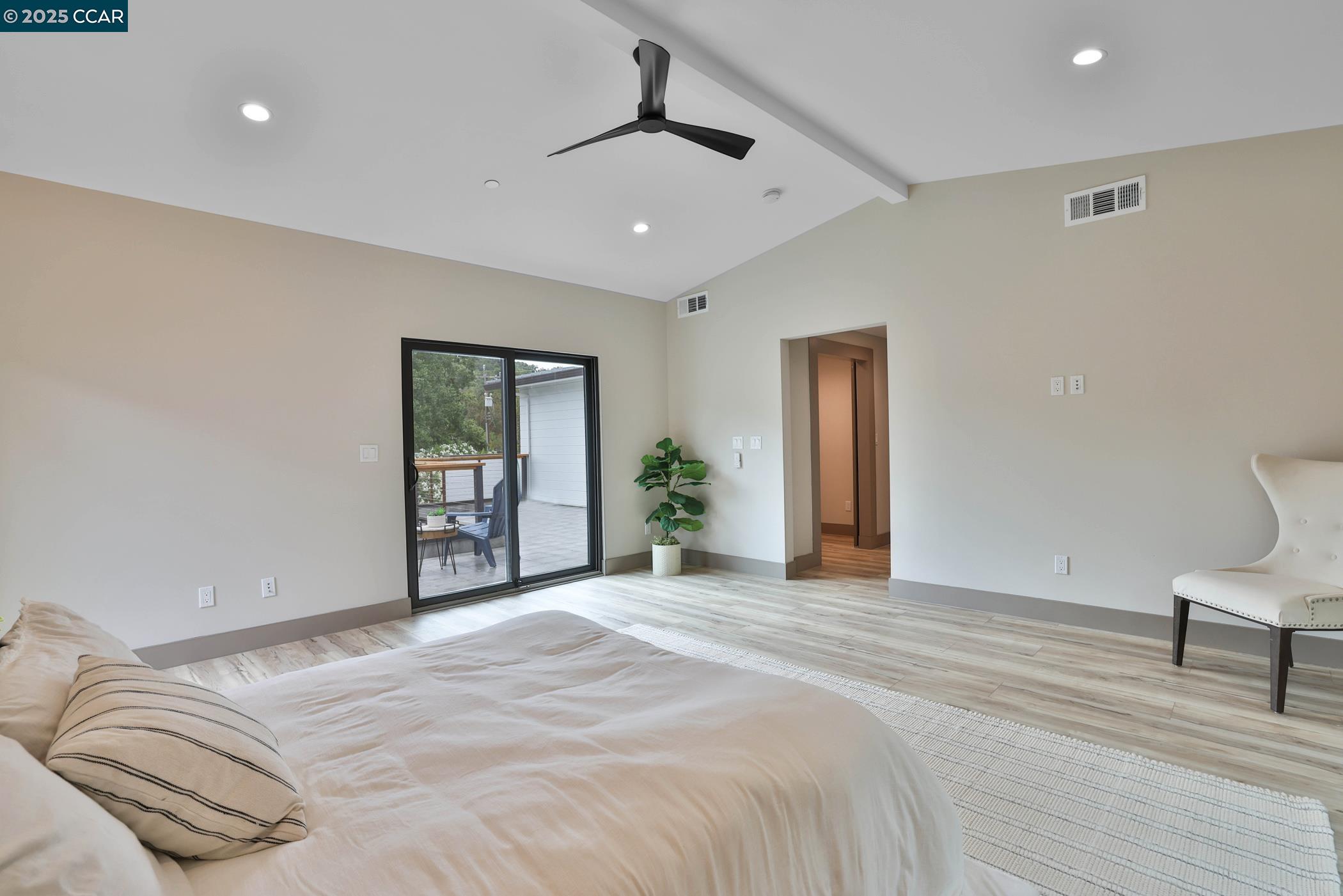 Detail Gallery Image 20 of 60 For 946 Risa Road, Lafayette,  CA 94549 - – Beds | – Baths