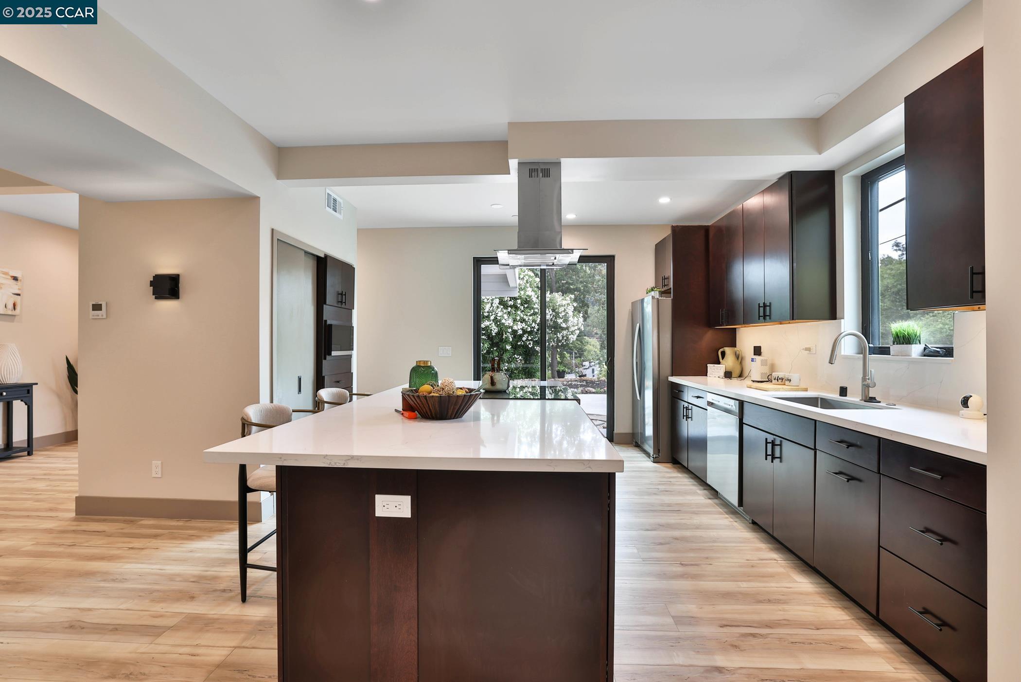 Detail Gallery Image 50 of 60 For 946 Risa Road, Lafayette,  CA 94549 - – Beds | – Baths