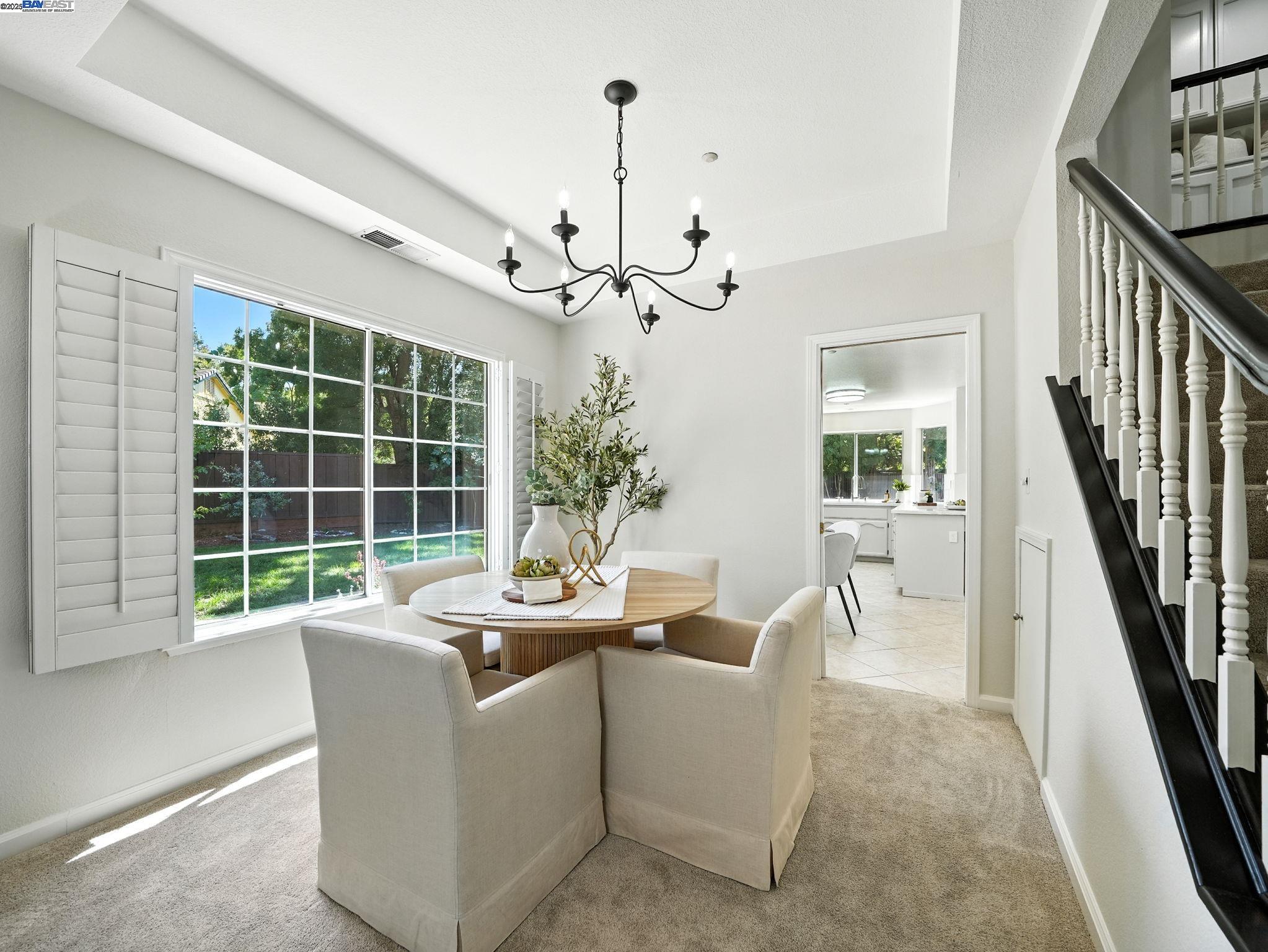 Detail Gallery Image 6 of 53 For 775 Vivian Dr, Livermore,  CA 94550 - 4 Beds | 3 Baths