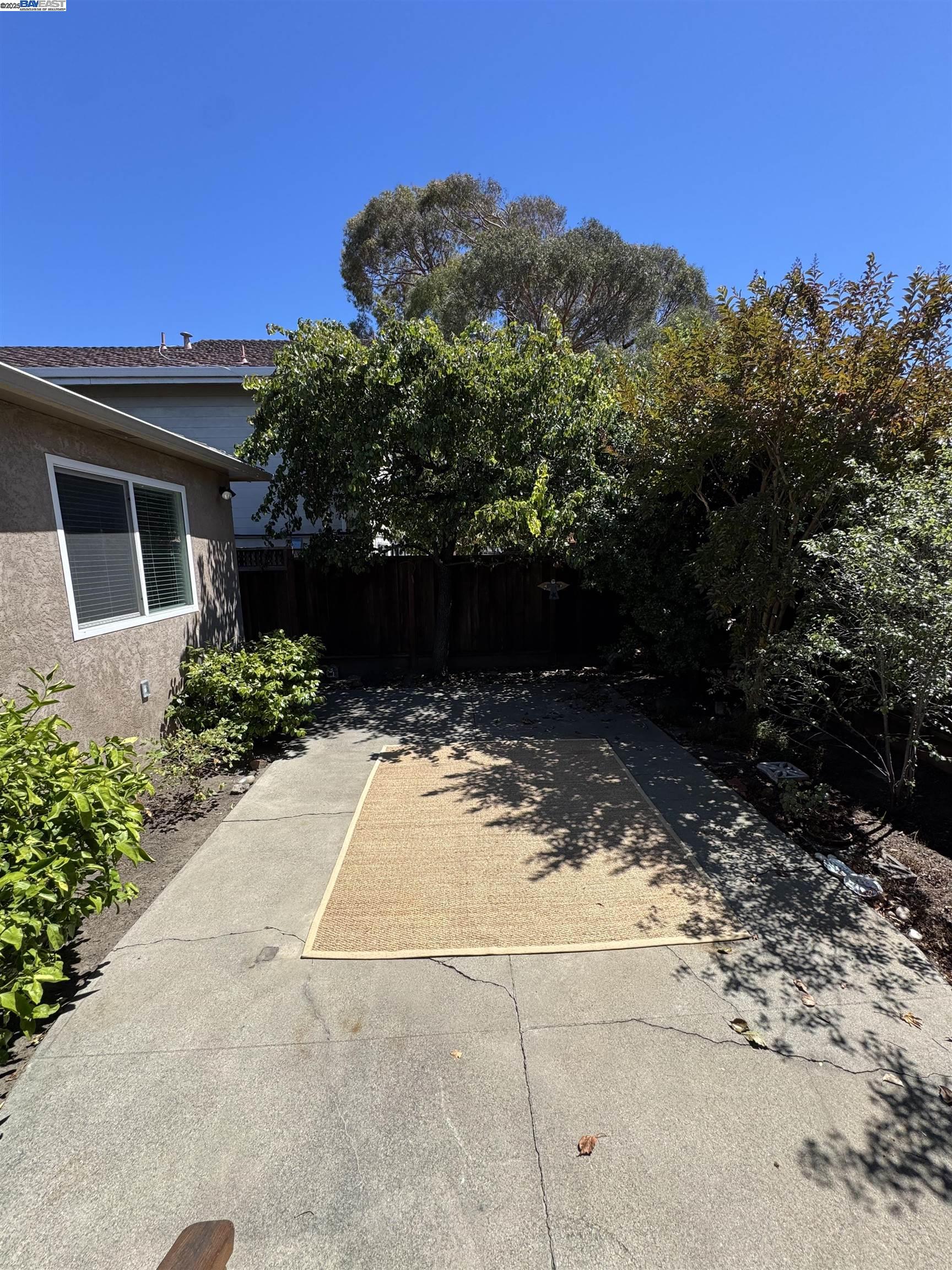 Detail Gallery Image 12 of 46 For 3286 San Jose, Alameda,  CA 94501 - 3 Beds | 2 Baths