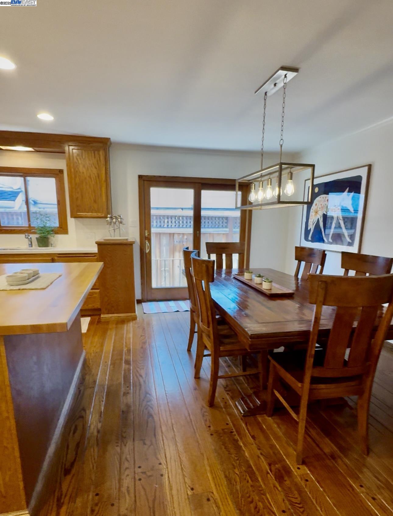 Detail Gallery Image 13 of 46 For 3286 San Jose, Alameda,  CA 94501 - 3 Beds | 2 Baths