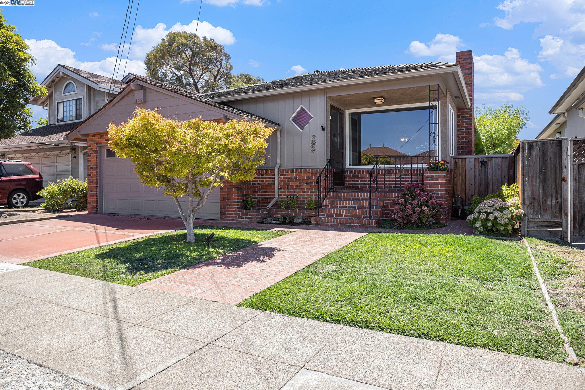 Detail Gallery Image 17 of 46 For 3286 San Jose, Alameda,  CA 94501 - 3 Beds | 2 Baths