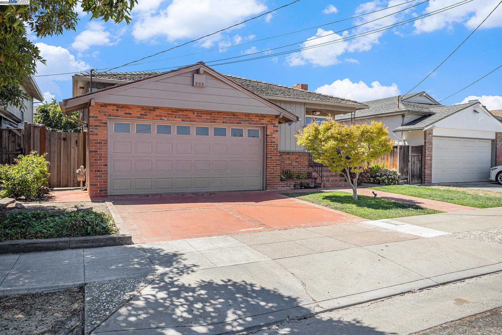 Detail Gallery Image 19 of 46 For 3286 San Jose, Alameda,  CA 94501 - 3 Beds | 2 Baths