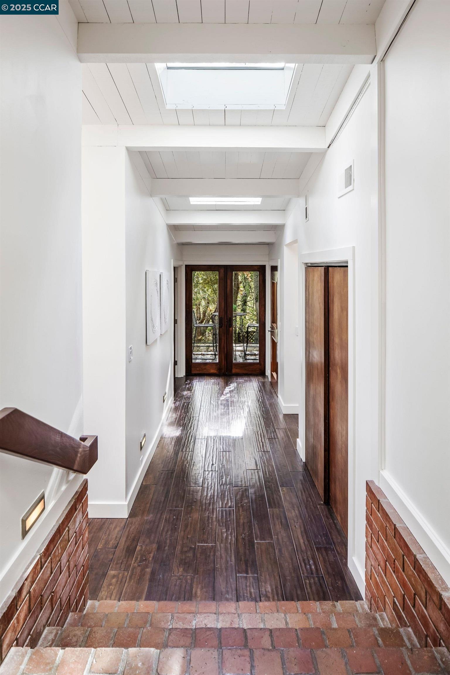 Detail Gallery Image 20 of 48 For 8 Oak Arbor Rd, Orinda,  CA 94563 - 5 Beds | 4/1 Baths