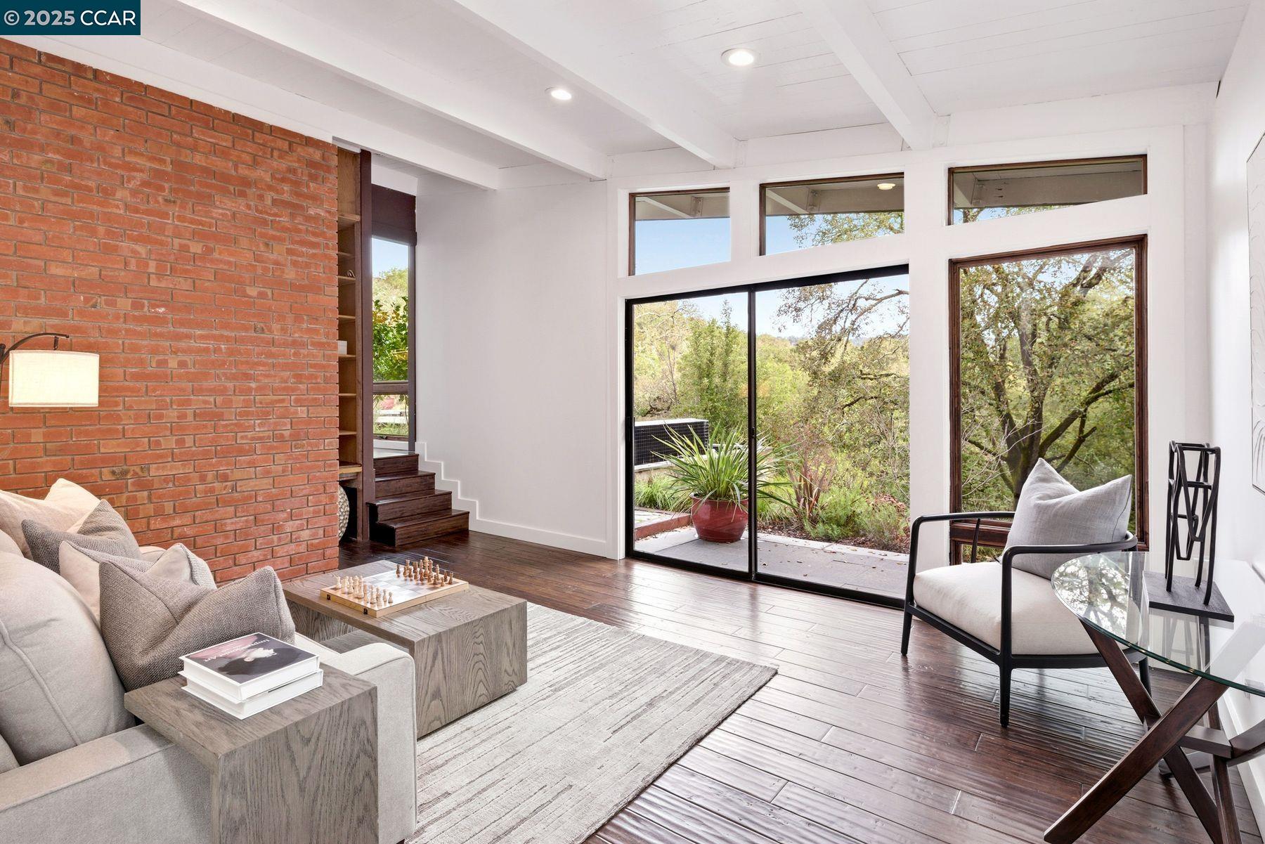 Detail Gallery Image 24 of 48 For 8 Oak Arbor Rd, Orinda,  CA 94563 - 5 Beds | 4/1 Baths