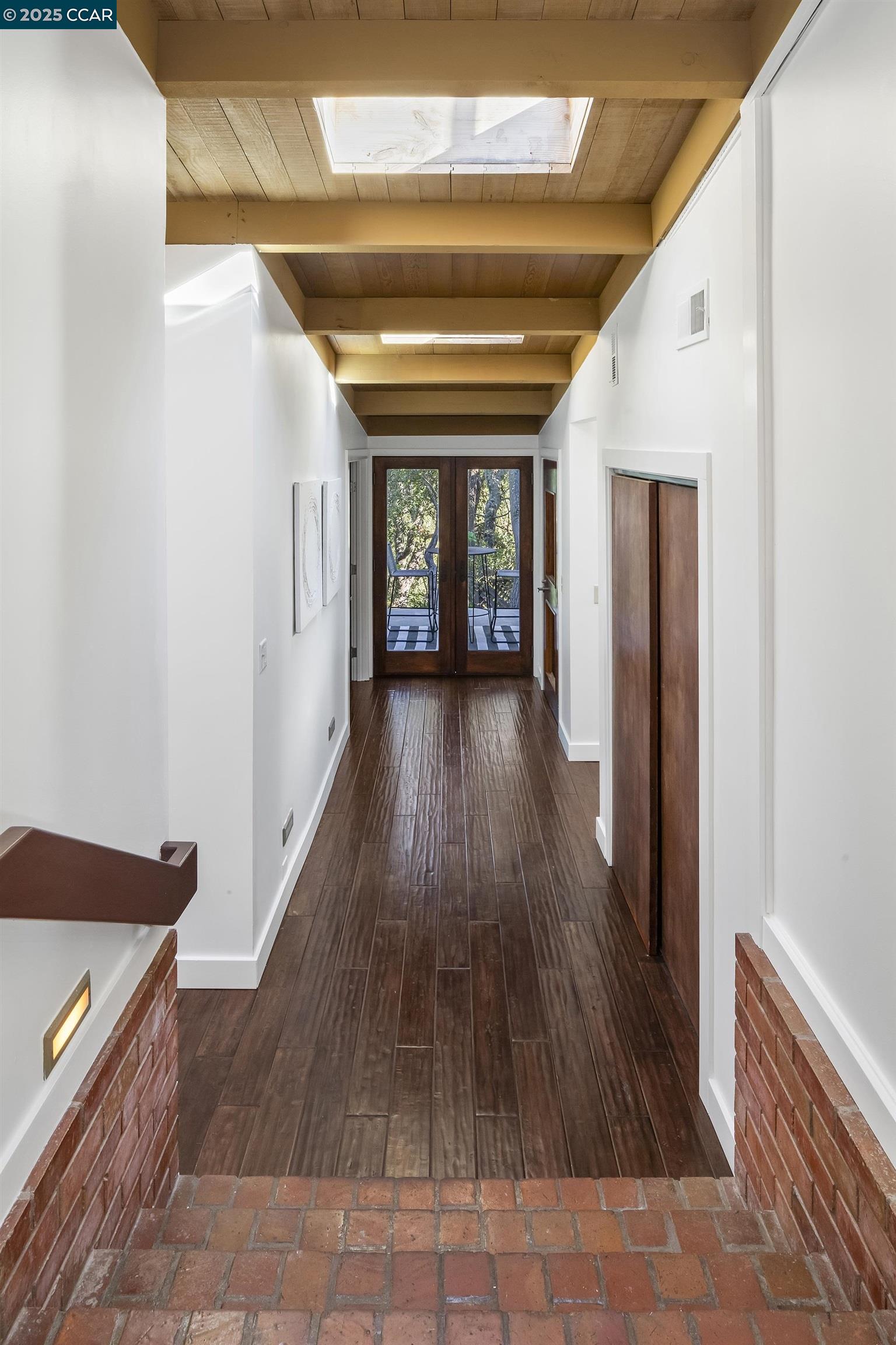 Detail Gallery Image 30 of 47 For 8 Oak Arbor Rd, Orinda,  CA 94563 - 5 Beds | 4/1 Baths