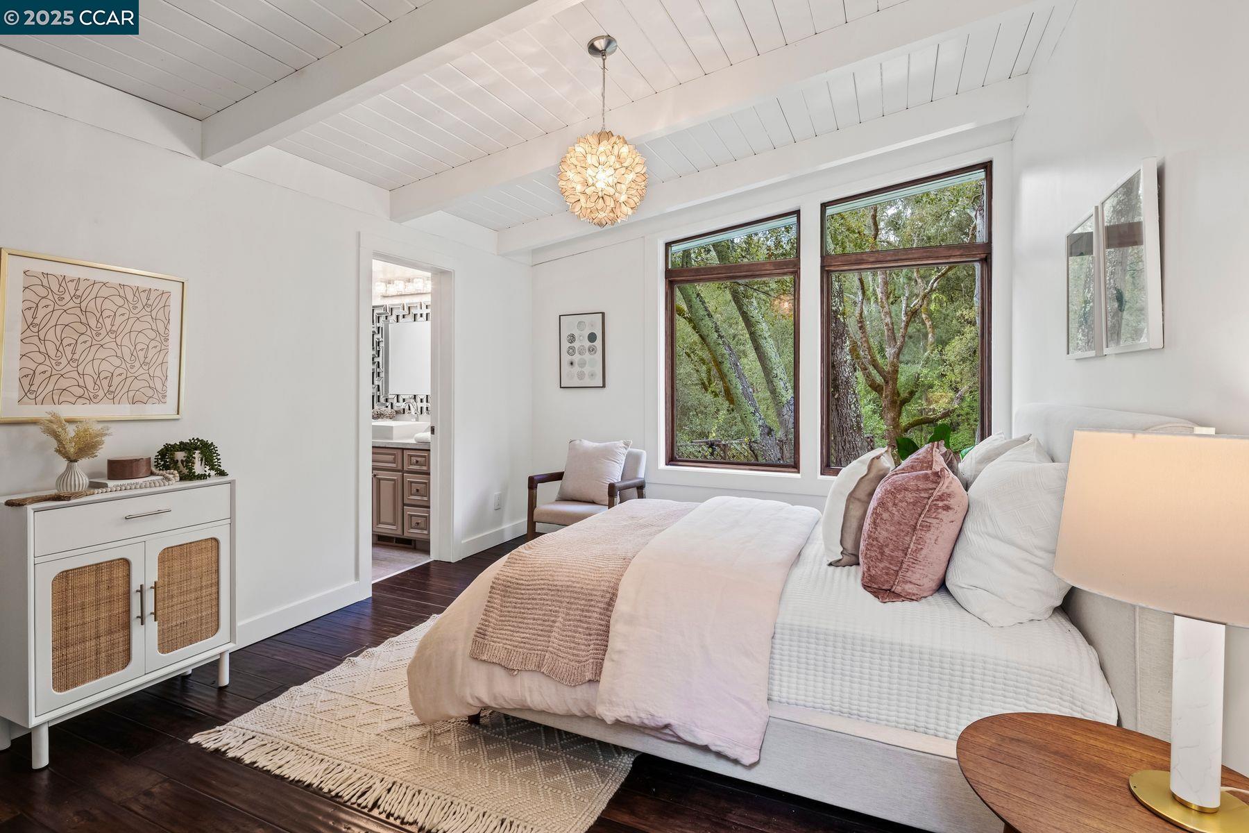 Detail Gallery Image 31 of 48 For 8 Oak Arbor Rd, Orinda,  CA 94563 - 5 Beds | 4/1 Baths