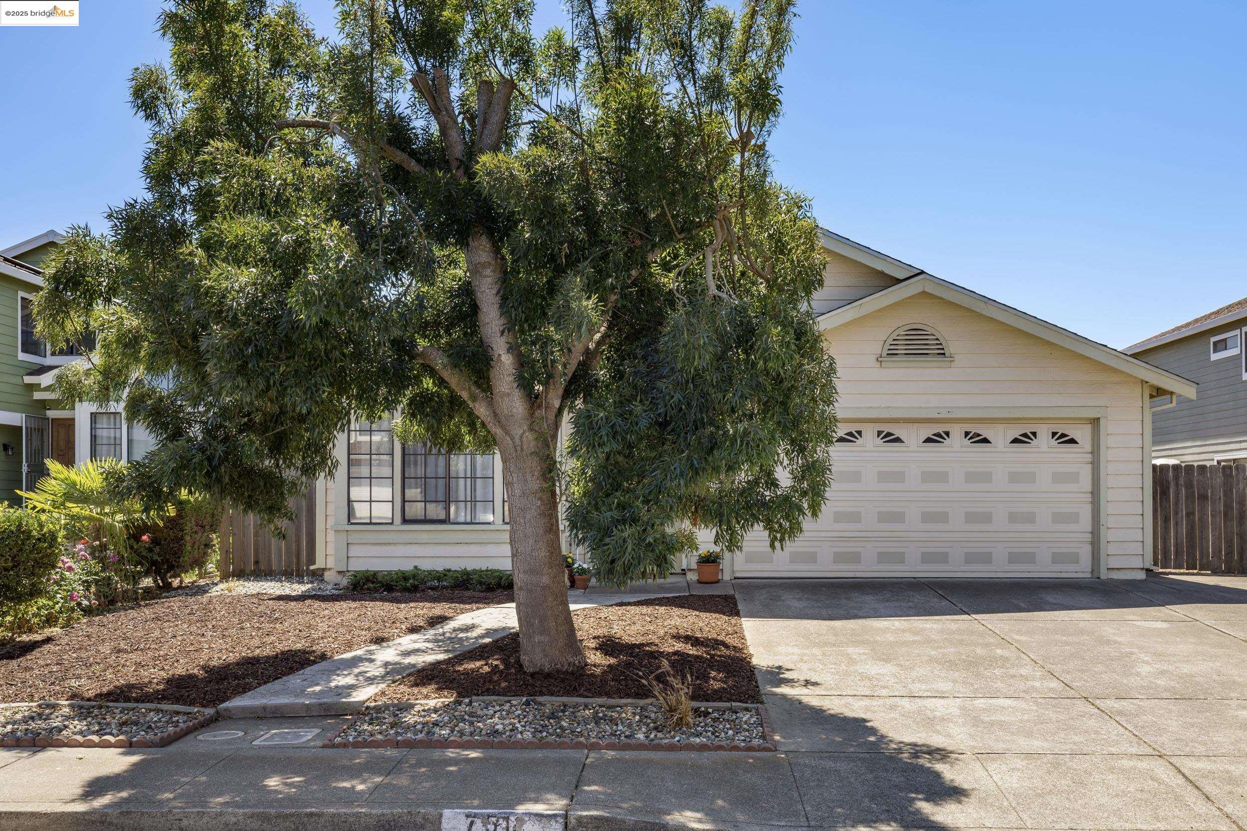 Detail Gallery Image 3 of 40 For 751 Pueblo Way, Vallejo,  CA 94591 - 4 Beds | 2 Baths