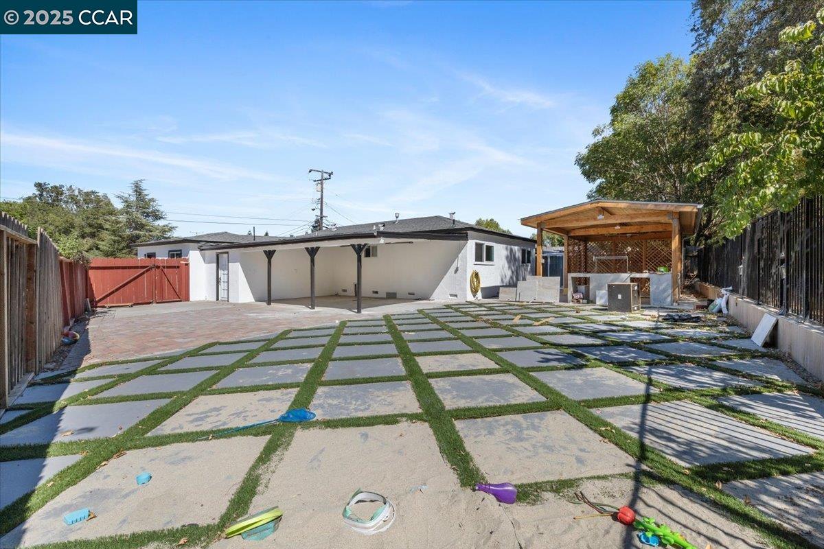 Detail Gallery Image 26 of 32 For 5146 Red Oak Dr, Concord,  CA 94521 - 4 Beds | 2 Baths