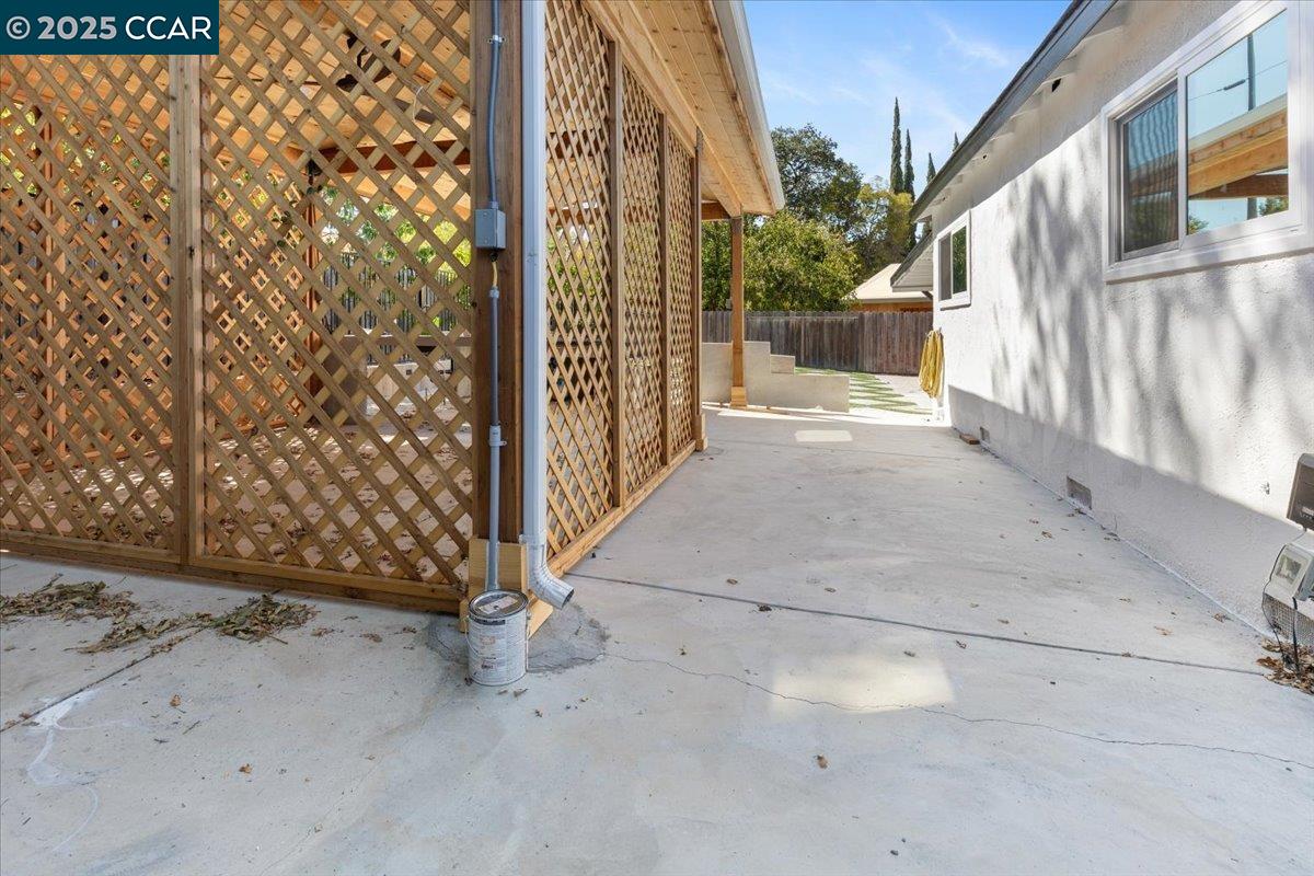 Detail Gallery Image 28 of 32 For 5146 Red Oak Dr, Concord,  CA 94521 - 4 Beds | 2 Baths