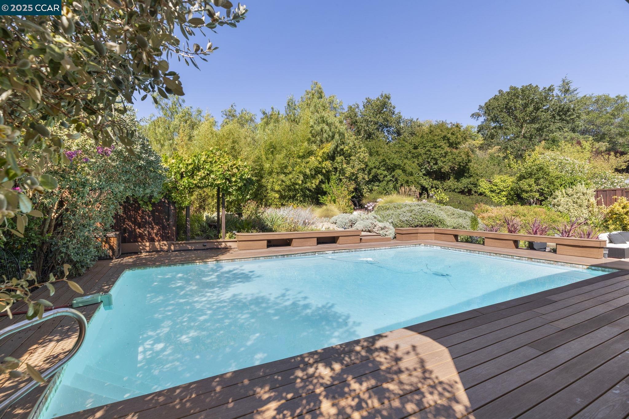Detail Gallery Image 2 of 42 For 275 Gil Blas Rd, Danville,  CA 94526 - 3 Beds | 2 Baths
