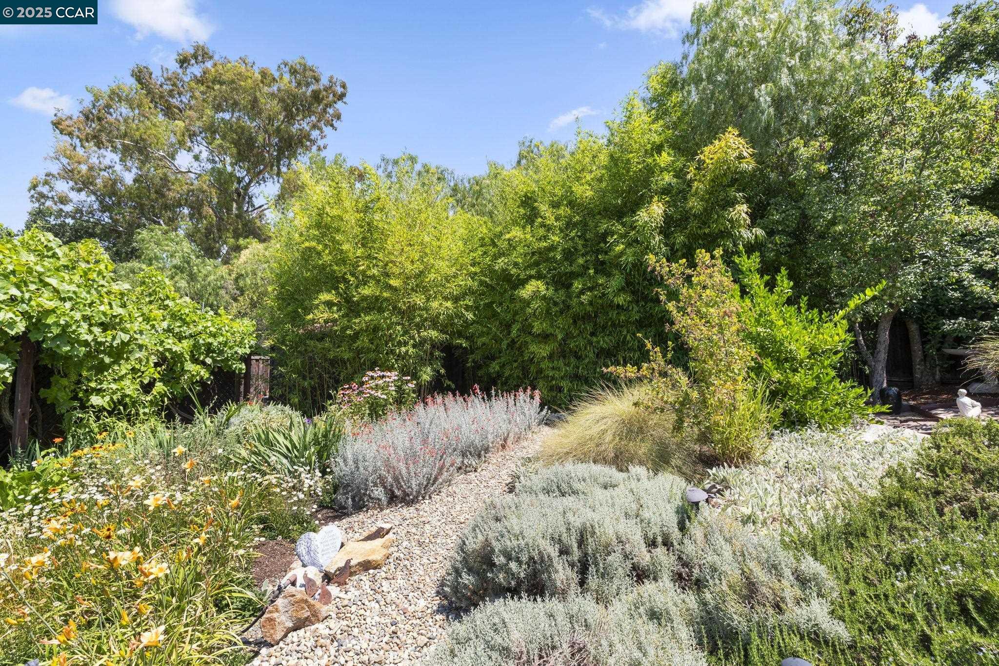 Detail Gallery Image 35 of 42 For 275 Gil Blas Rd, Danville,  CA 94526 - 3 Beds | 2 Baths