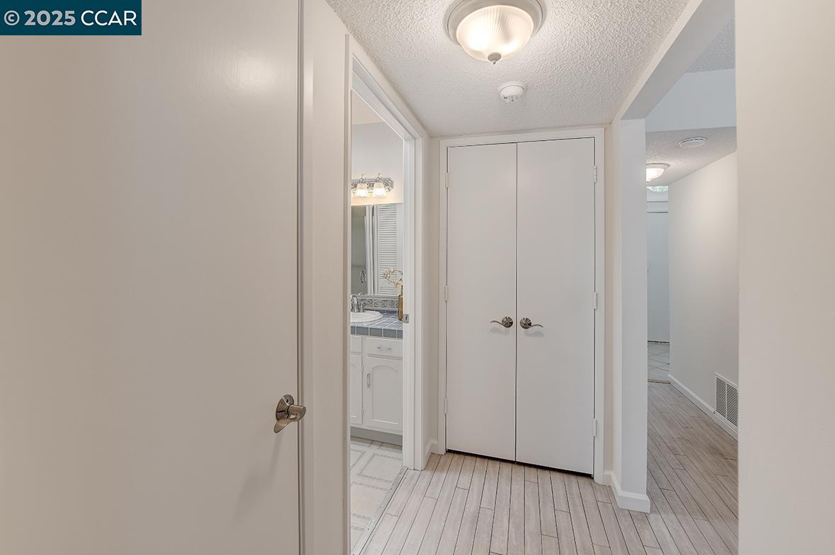 Detail Gallery Image 21 of 49 For 1517 Oakmont #3,  Walnut Creek,  CA 94595 - 2 Beds | 1 Baths