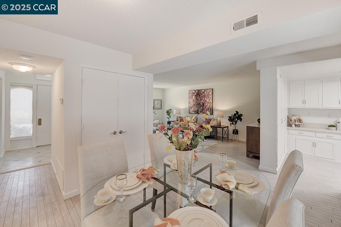 Detail Gallery Image 26 of 49 For 1517 Oakmont #3,  Walnut Creek,  CA 94595 - 2 Beds | 1 Baths