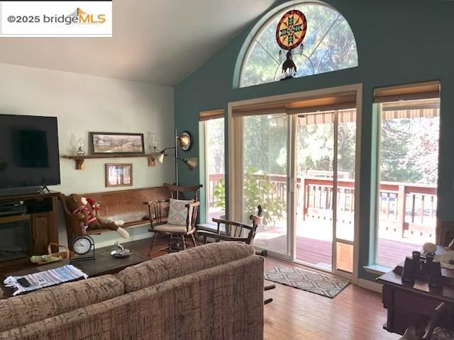 Detail Gallery Image 5 of 33 For 12727 Hetch Hetchy Court, Groveland,  CA 95321-9547 - 3 Beds | 2 Baths