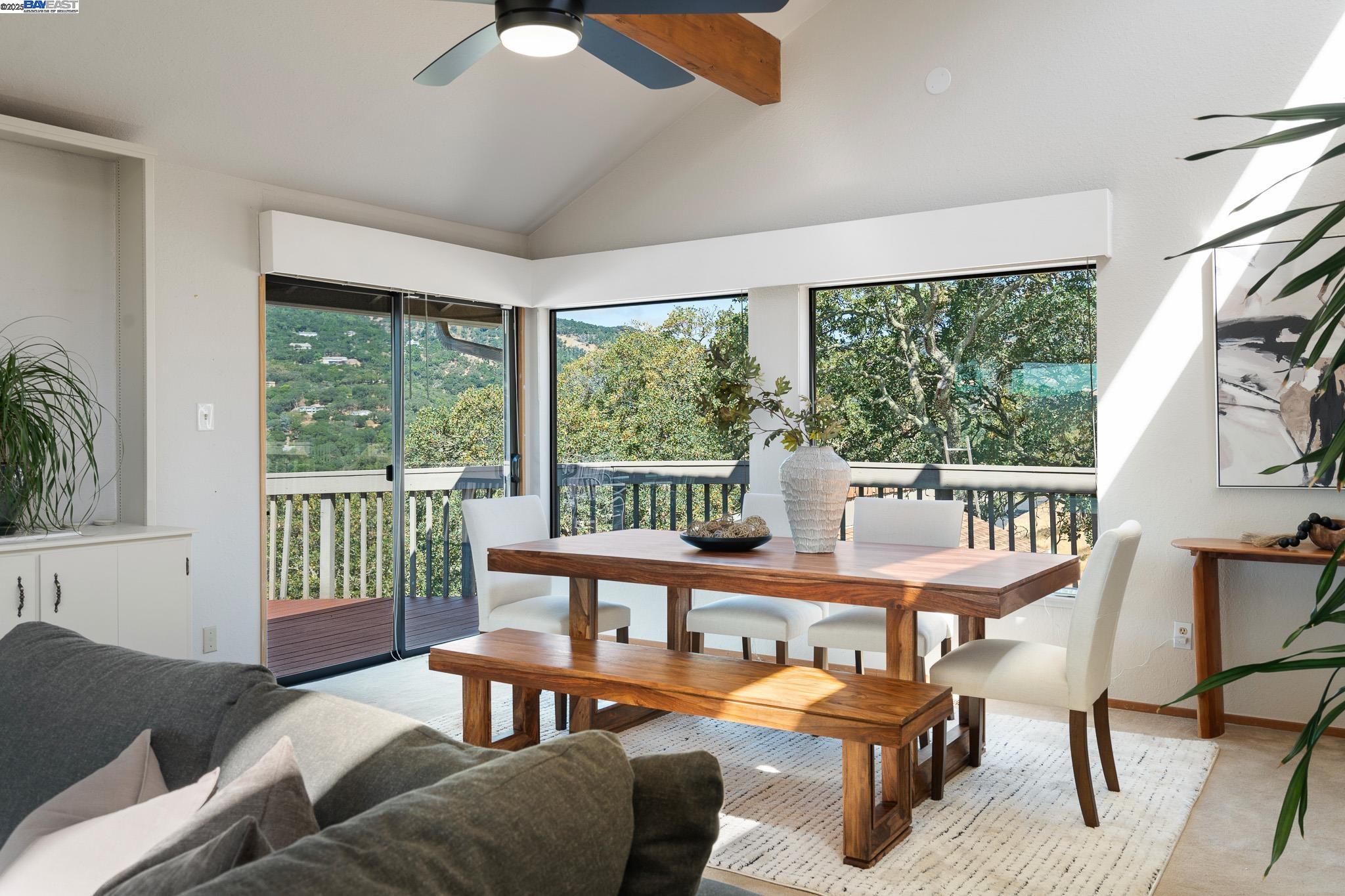 Detail Gallery Image 12 of 60 For 1795 Green Valley Oaks Dr, Fairfield,  CA 94534 - 3 Beds | 2/1 Baths