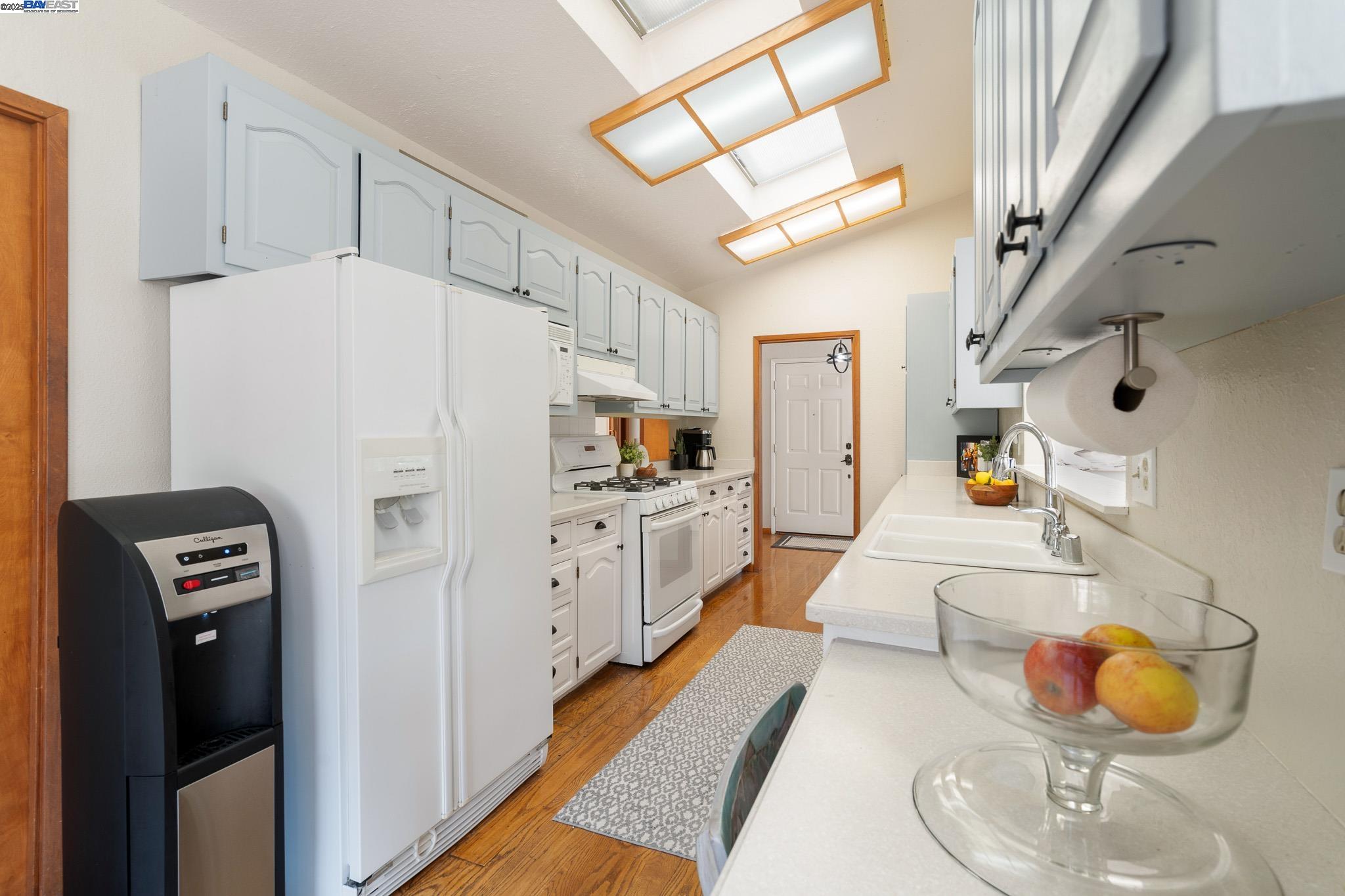 Detail Gallery Image 15 of 60 For 1795 Green Valley Oaks Dr, Fairfield,  CA 94534 - 3 Beds | 2/1 Baths