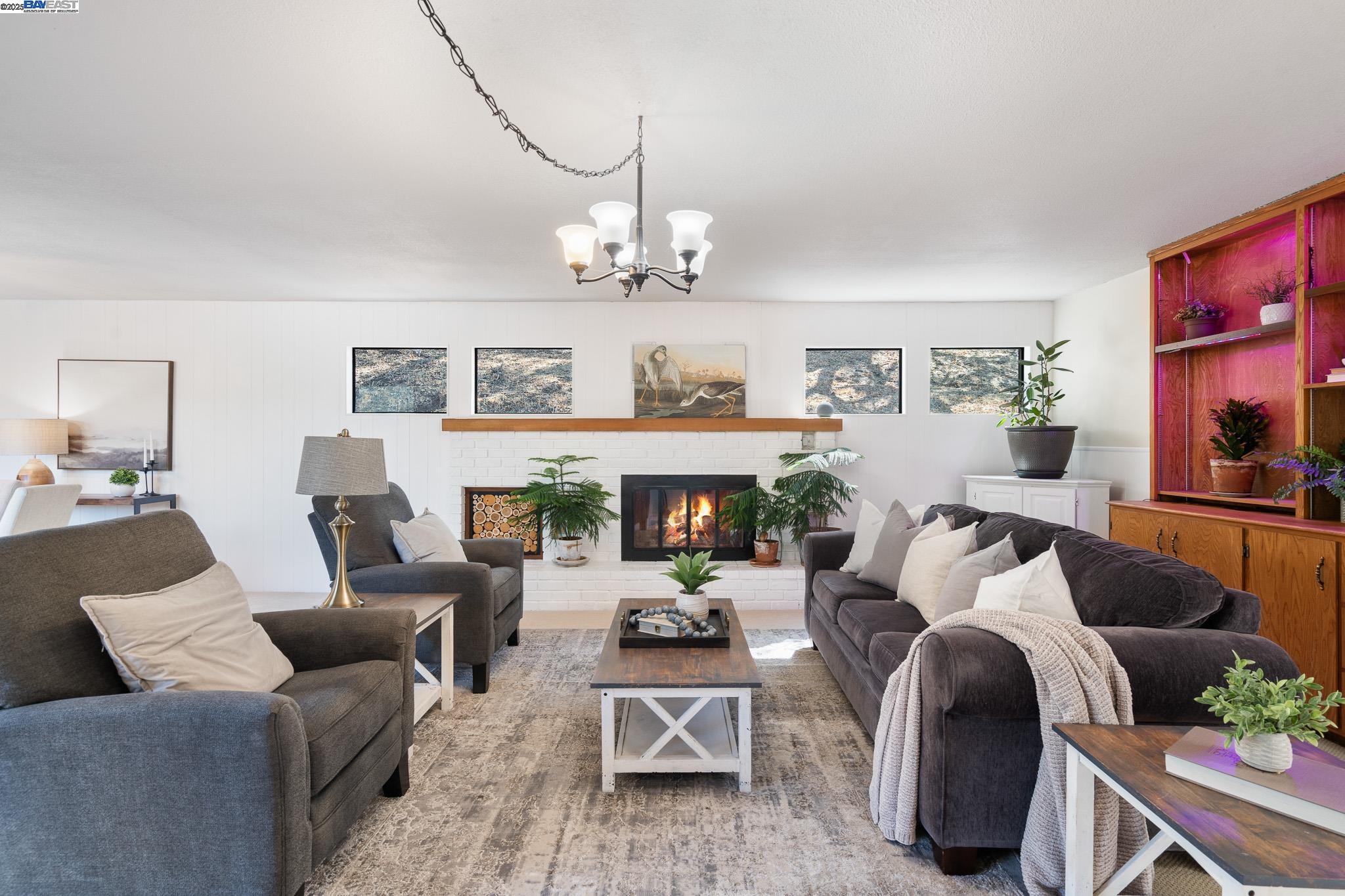 Detail Gallery Image 19 of 60 For 1795 Green Valley Oaks Dr, Fairfield,  CA 94534 - 3 Beds | 2/1 Baths