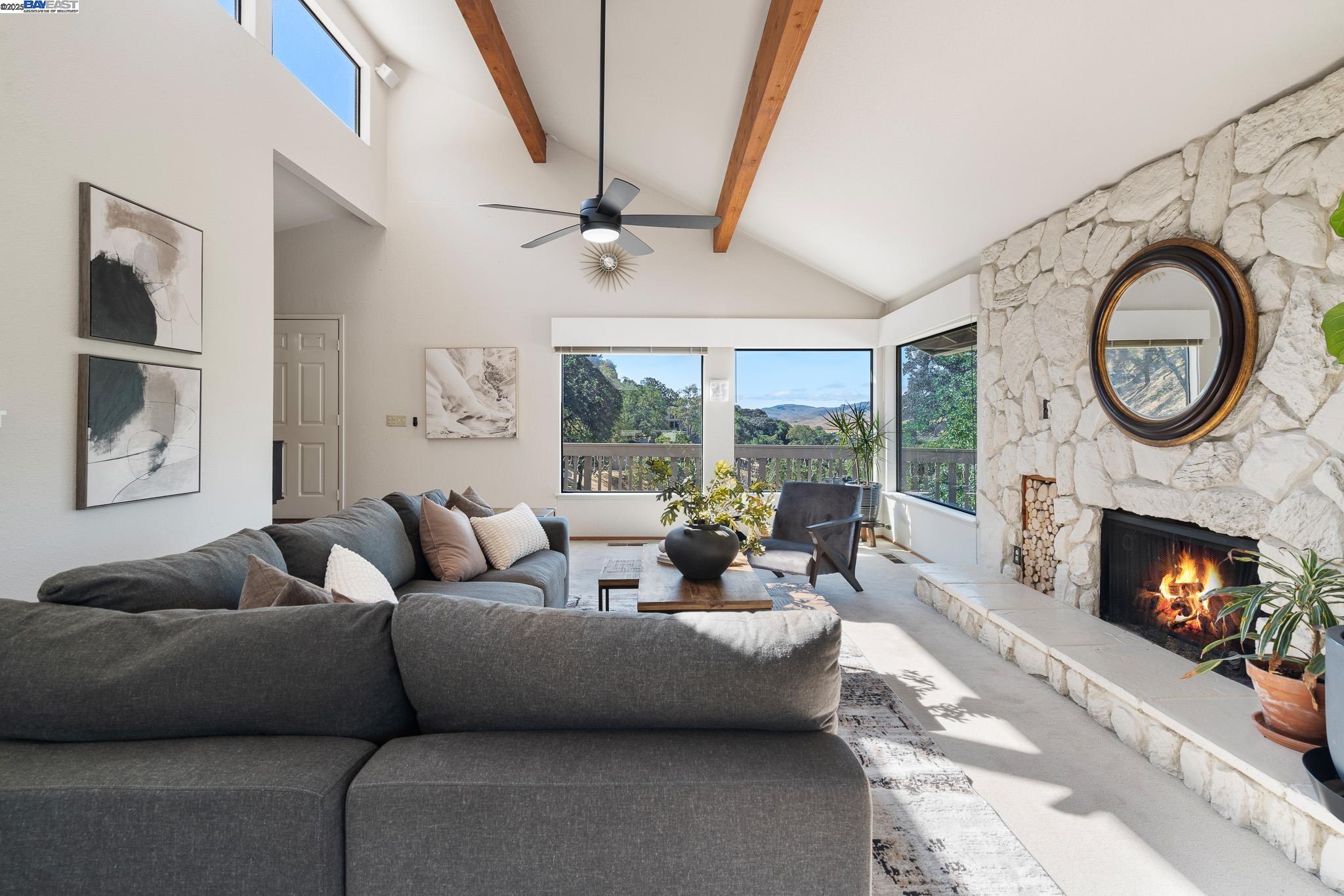 Detail Gallery Image 10 of 60 For 1795 Green Valley Oaks Dr, Fairfield,  CA 94534 - 3 Beds | 2/1 Baths