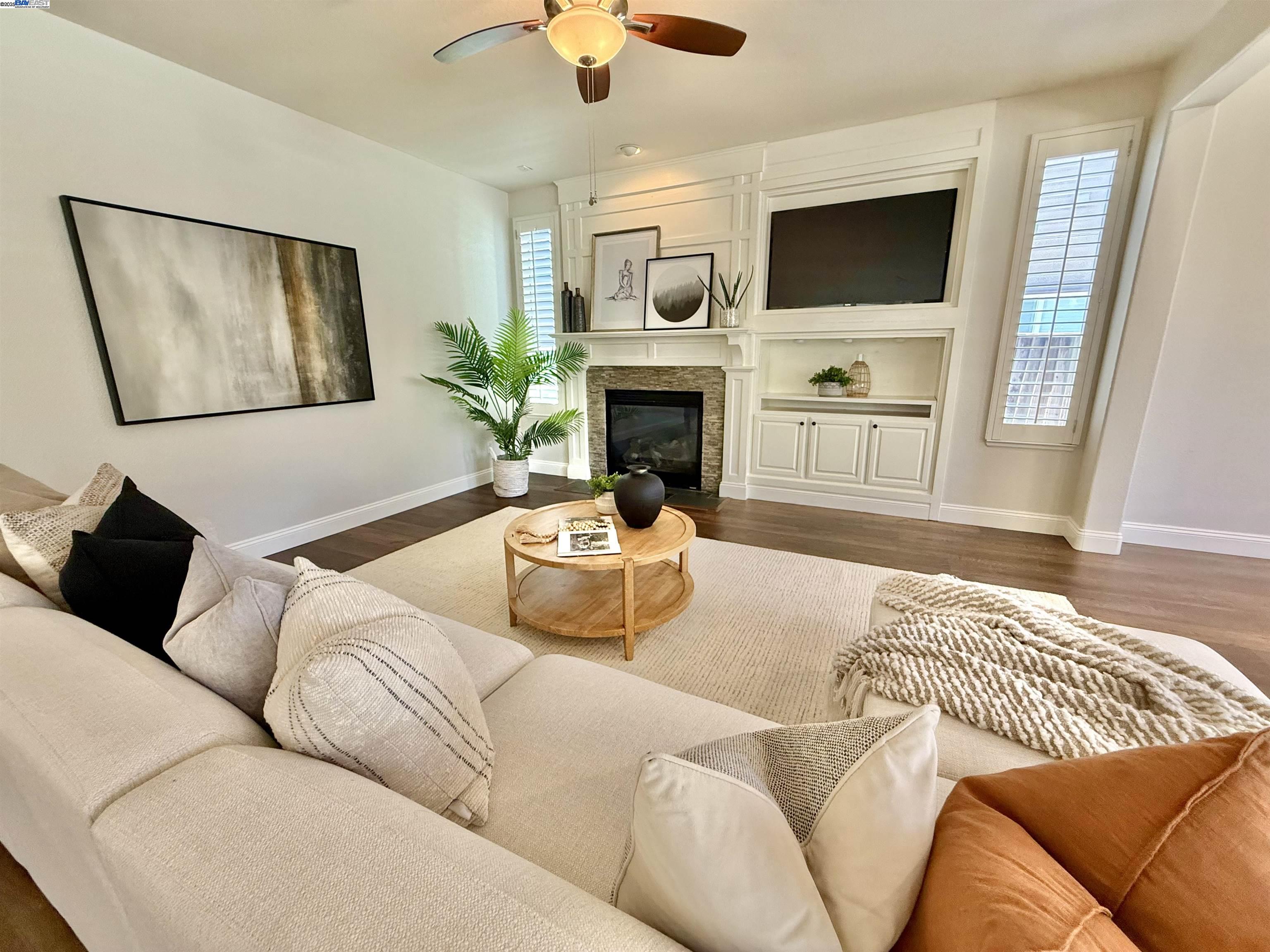 Detail Gallery Image 15 of 60 For 1164 Lexington Way, Livermore,  CA 94550 - 6 Beds | 4/1 Baths