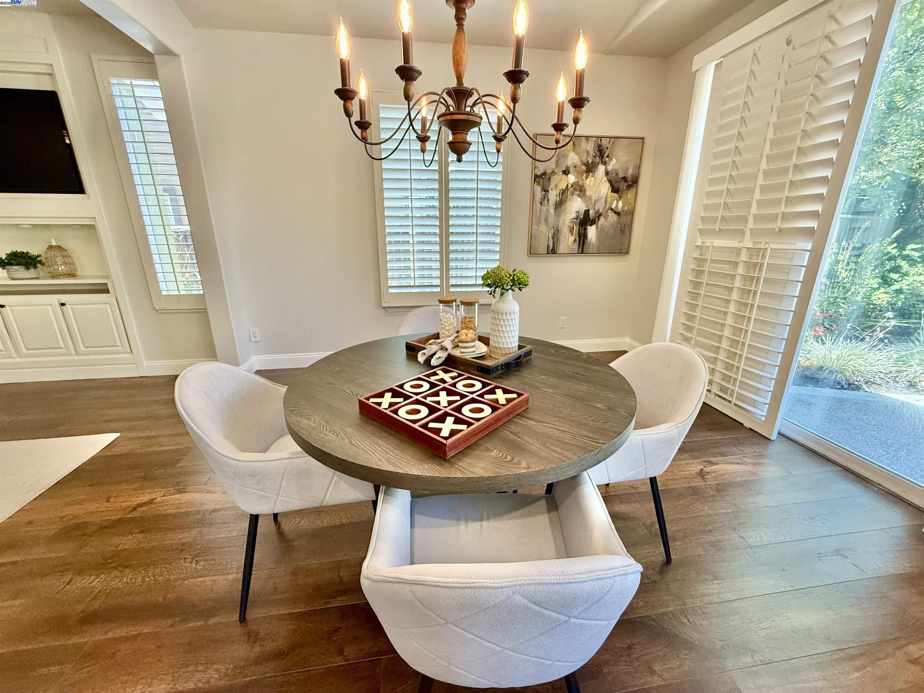 Detail Gallery Image 19 of 60 For 1164 Lexington Way, Livermore,  CA 94550 - 6 Beds | 4/1 Baths