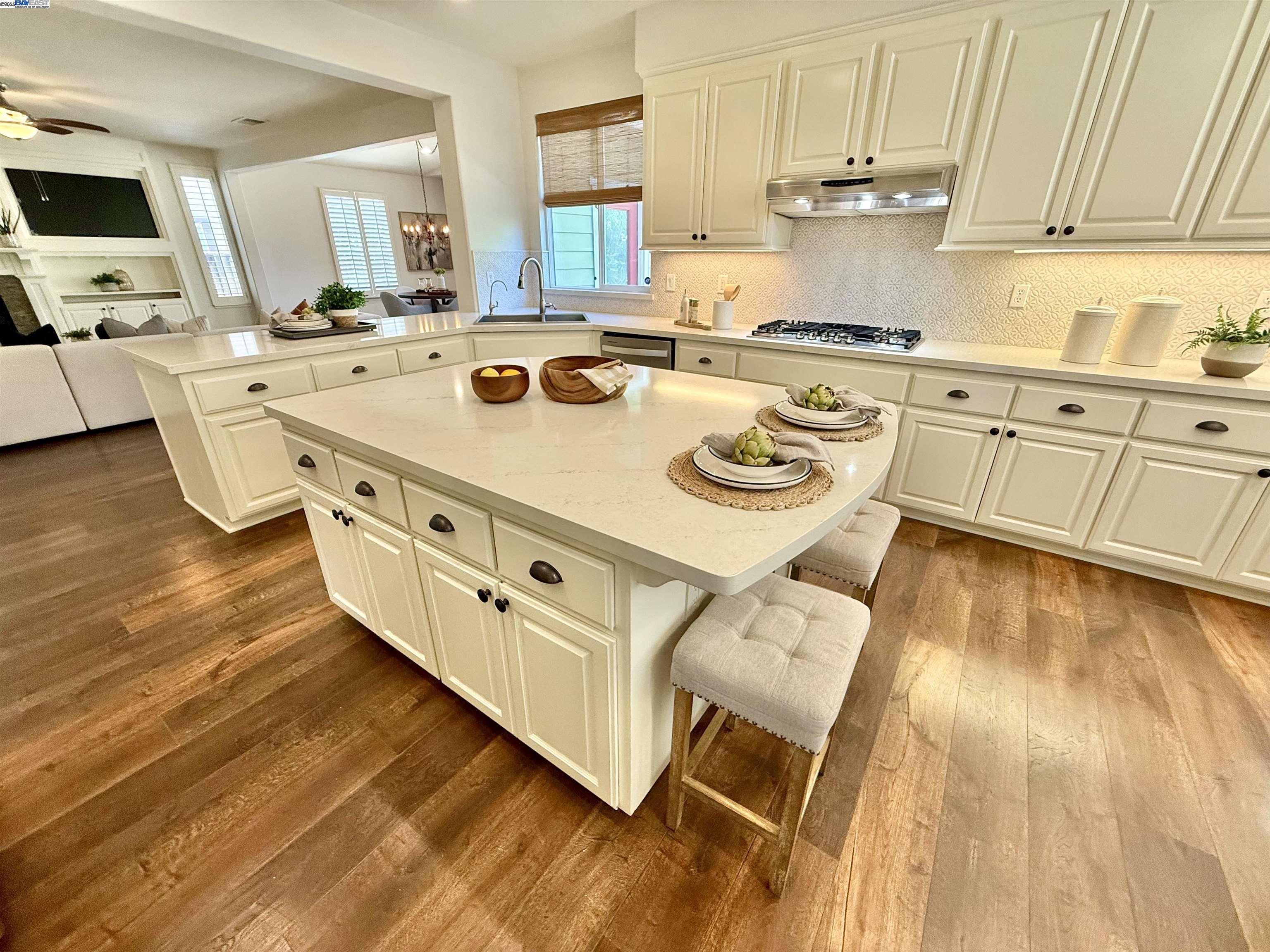 Detail Gallery Image 23 of 60 For 1164 Lexington Way, Livermore,  CA 94550 - 6 Beds | 4/1 Baths