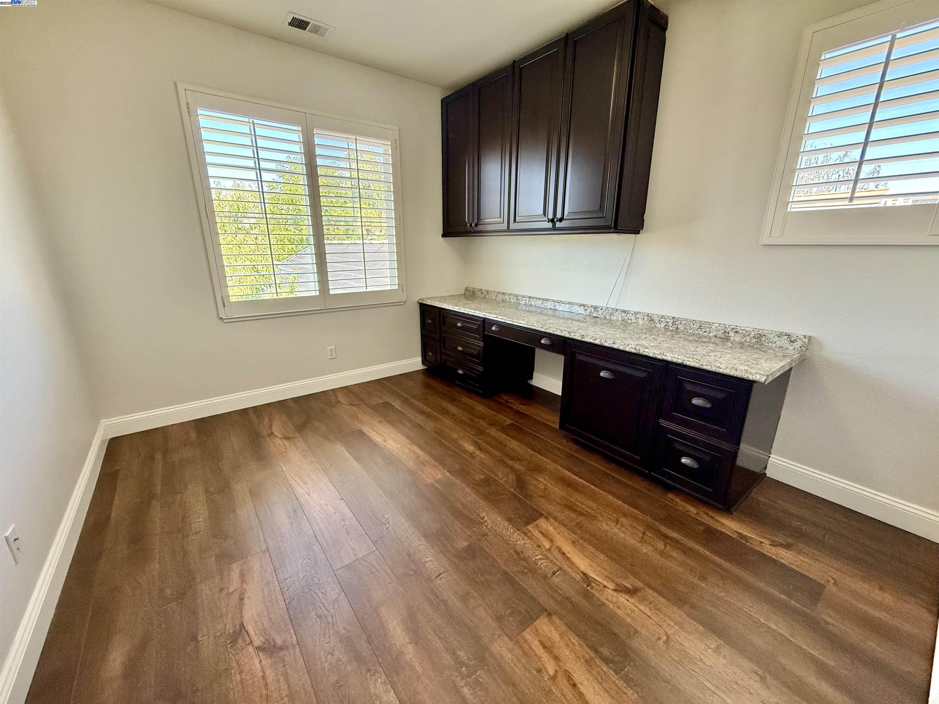 Detail Gallery Image 35 of 60 For 1164 Lexington Way, Livermore,  CA 94550 - 6 Beds | 4/1 Baths