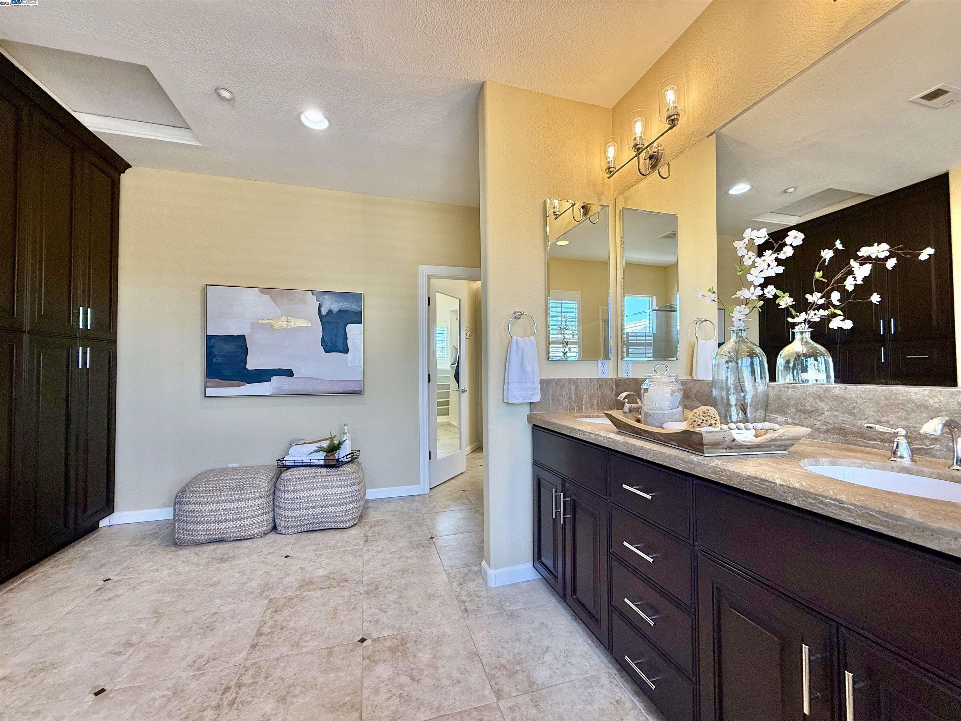 Detail Gallery Image 43 of 60 For 1164 Lexington Way, Livermore,  CA 94550 - 6 Beds | 4/1 Baths