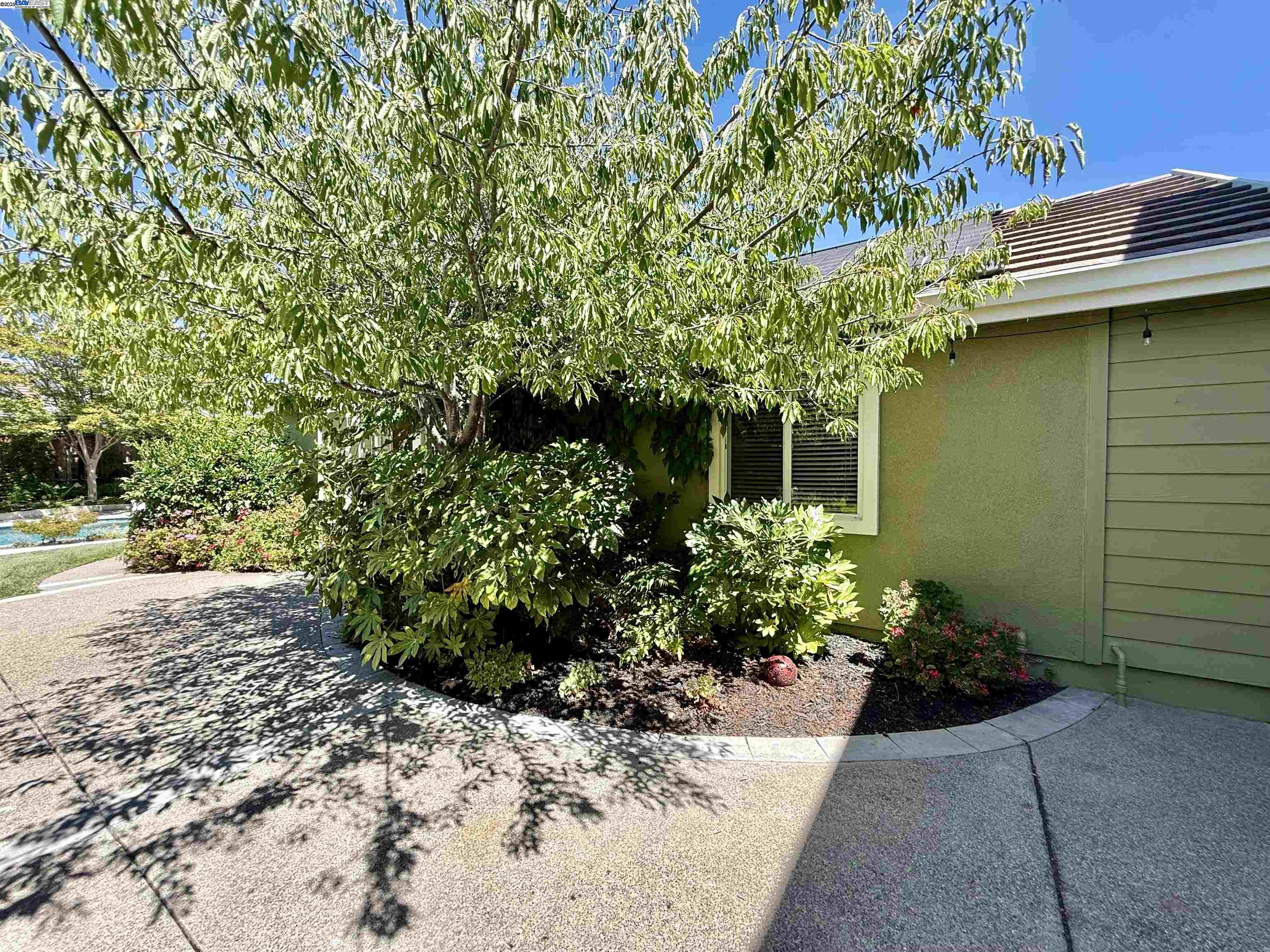 Detail Gallery Image 45 of 60 For 1164 Lexington Way, Livermore,  CA 94550 - 6 Beds | 4/1 Baths