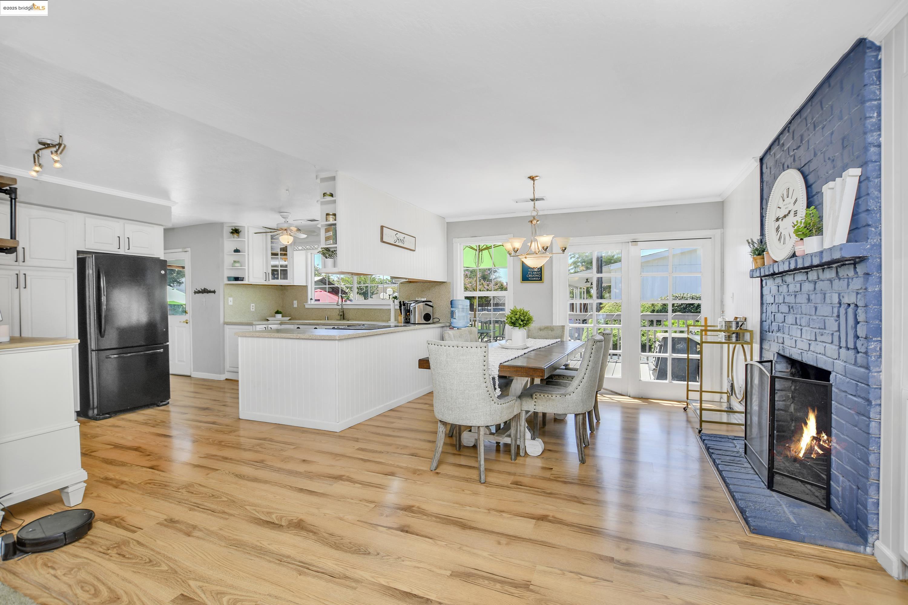 Detail Gallery Image 11 of 52 For 1925 Sunset Rd, Brentwood,  CA 94513 - 3 Beds | 2 Baths