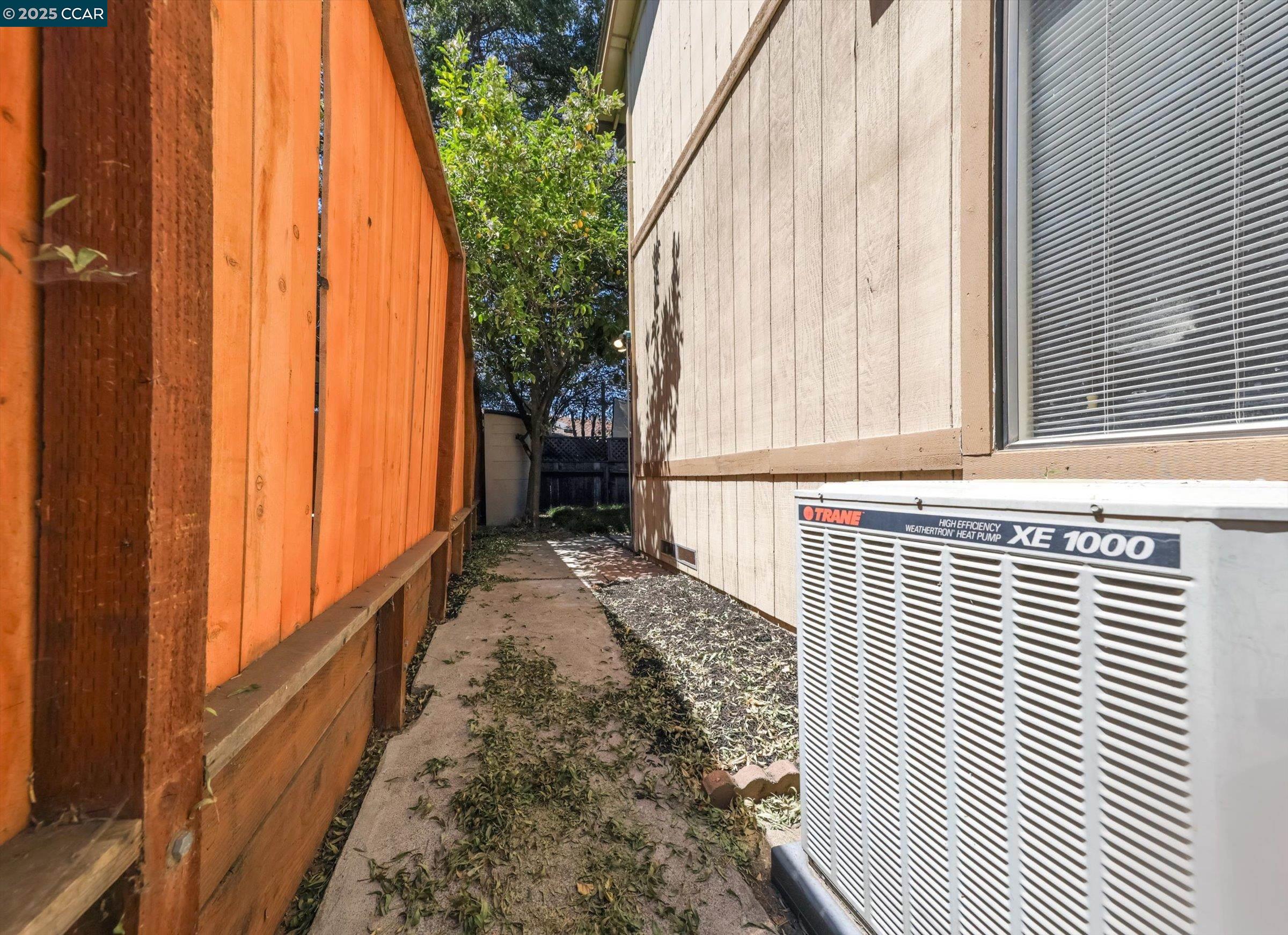Detail Gallery Image 17 of 36 For 1233 Almondwood Dr, Antioch,  CA 94509 - 3 Beds | 1/1 Baths