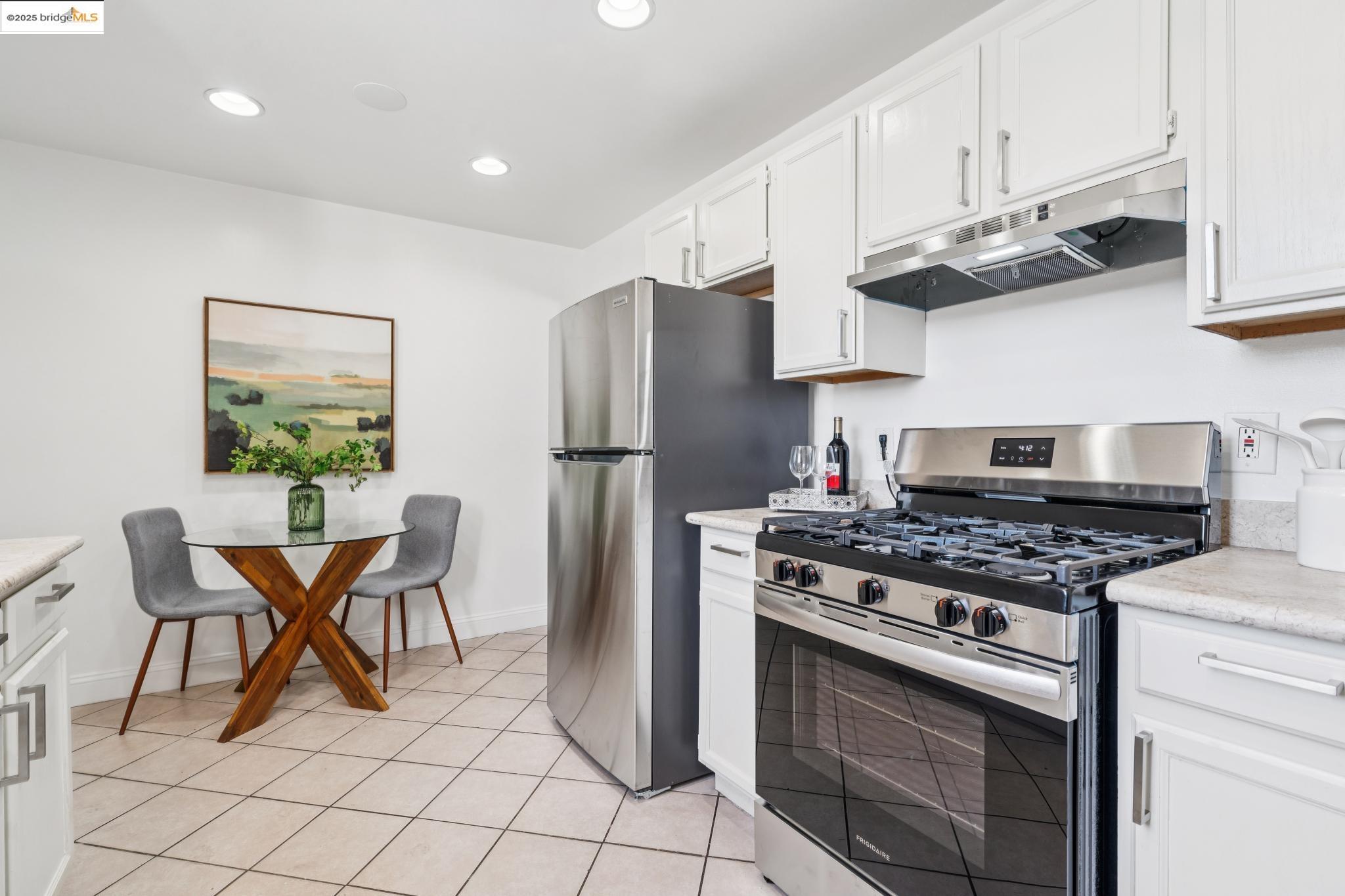 Detail Gallery Image 16 of 48 For 3500 Tulare Ave, Richmond,  CA 94804 - 2 Beds | 1 Baths