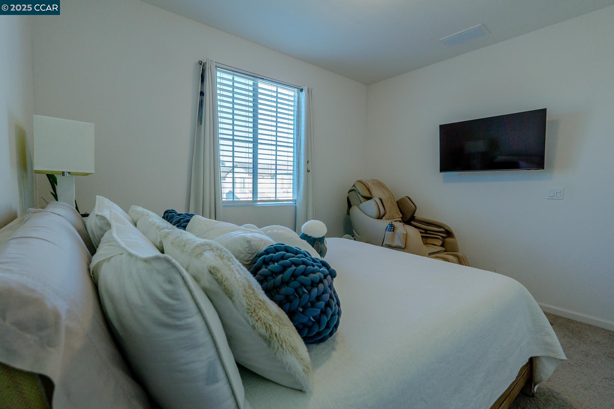 Detail Gallery Image 42 of 59 For 1412 Sanctuary St, Pittsburg,  CA 94565 - 3 Beds | 2/1 Baths
