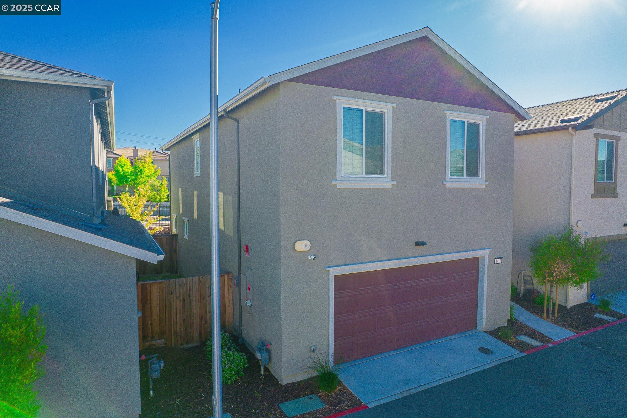 Detail Gallery Image 10 of 59 For 1412 Sanctuary St, Pittsburg,  CA 94565 - 3 Beds | 2/1 Baths