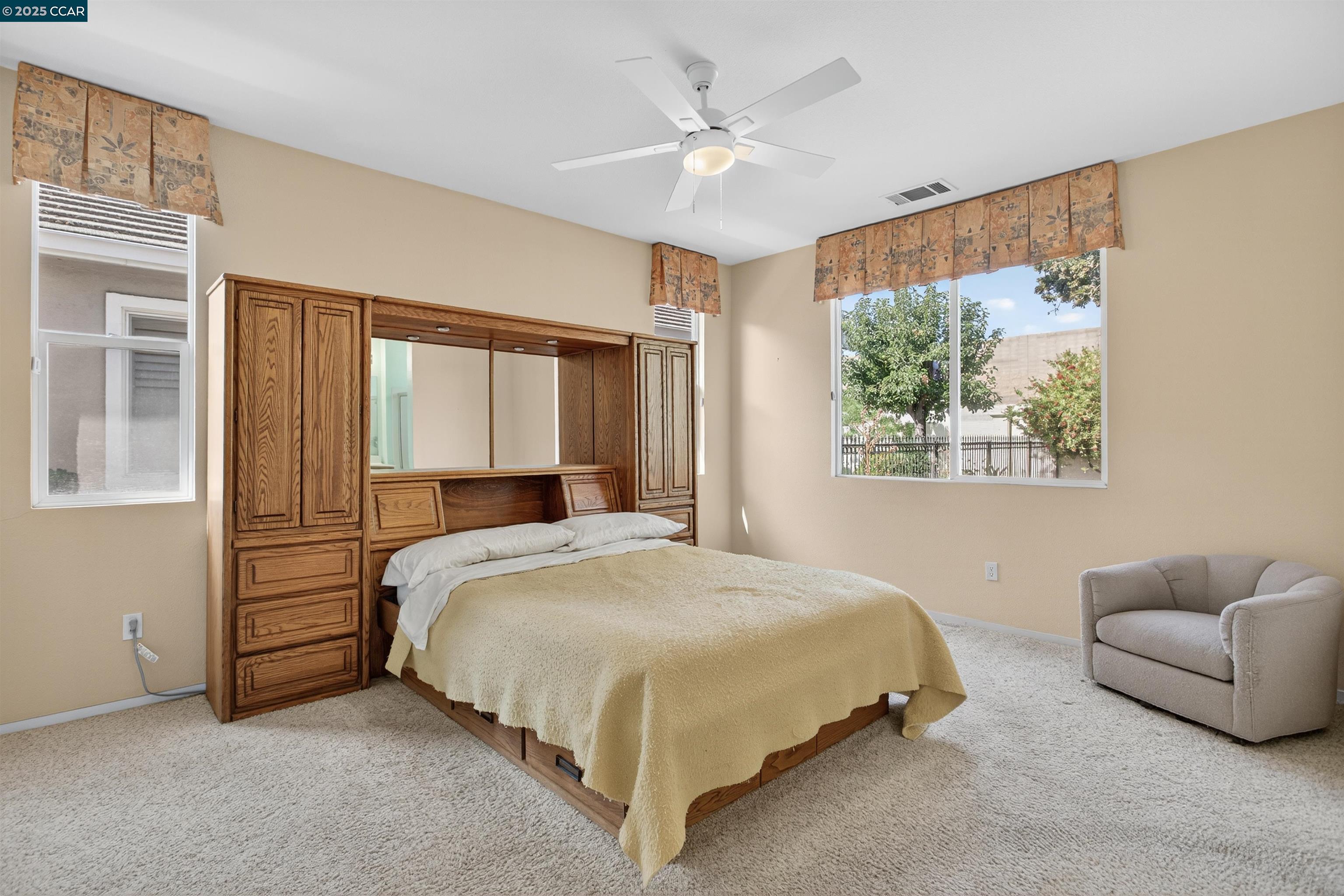 Detail Gallery Image 16 of 30 For 280 Black Amber Way, Brentwood,  CA 94513 - 2 Beds | 2 Baths