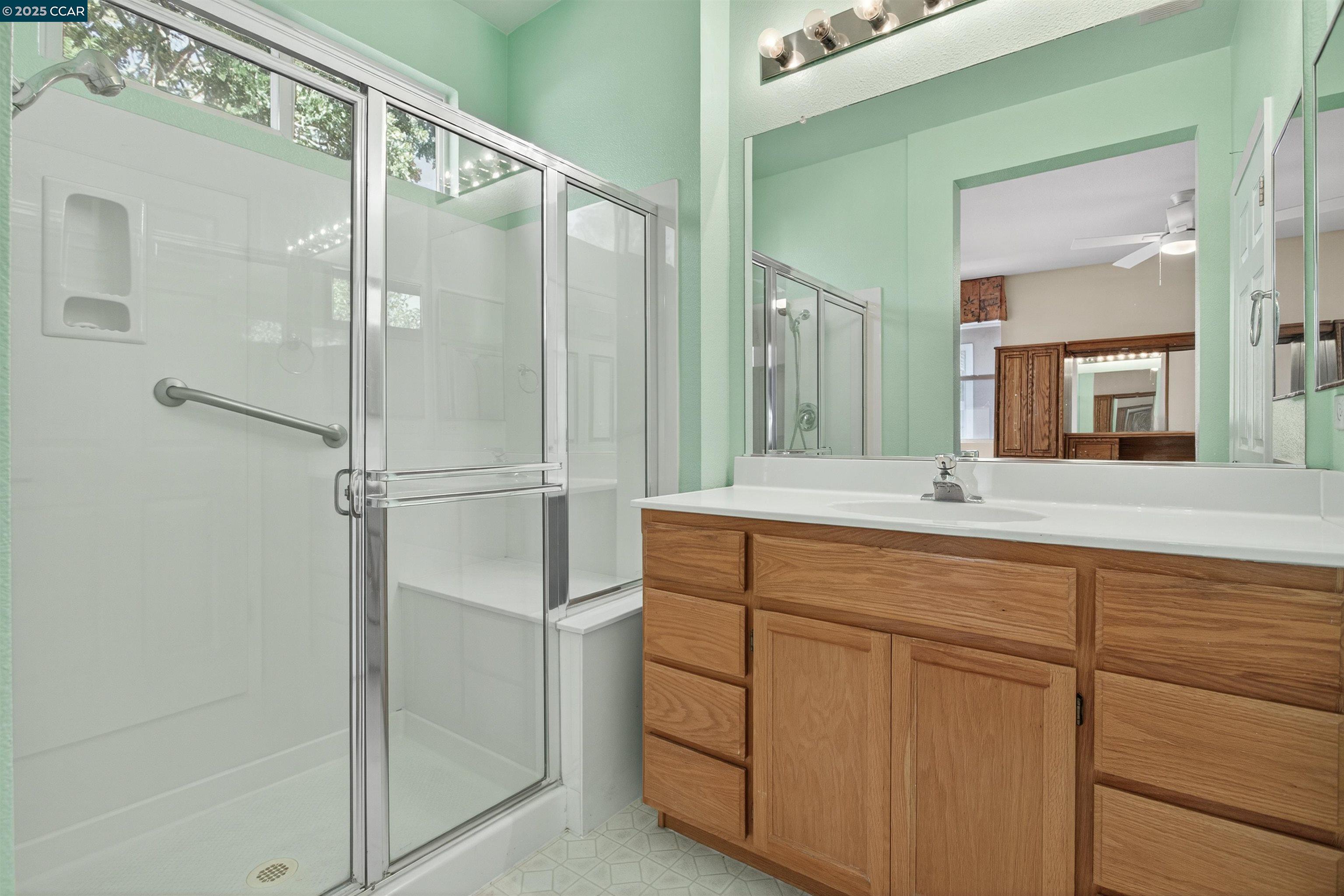 Detail Gallery Image 19 of 30 For 280 Black Amber Way, Brentwood,  CA 94513 - 2 Beds | 2 Baths