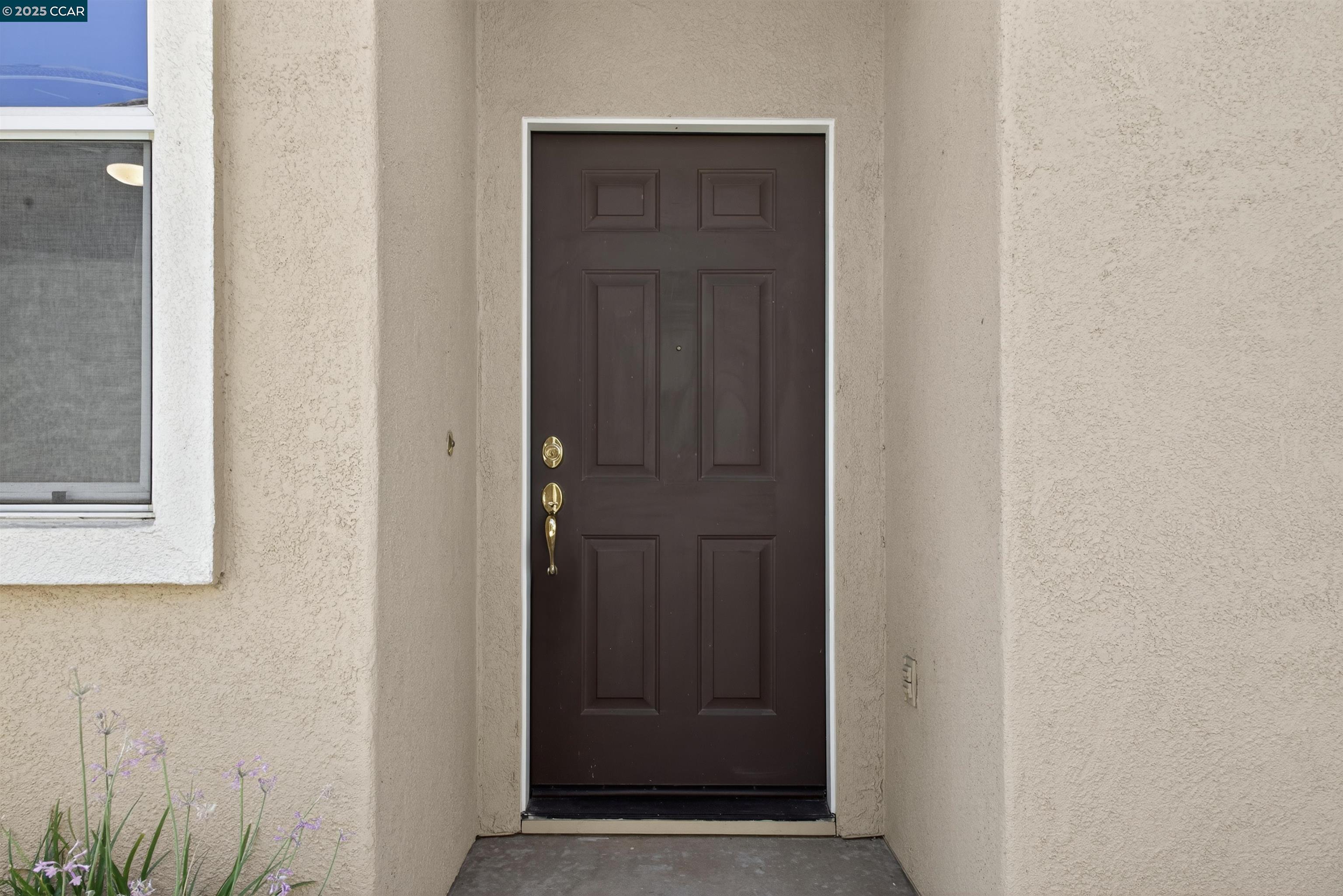 Detail Gallery Image 4 of 30 For 280 Black Amber Way, Brentwood,  CA 94513 - 2 Beds | 2 Baths