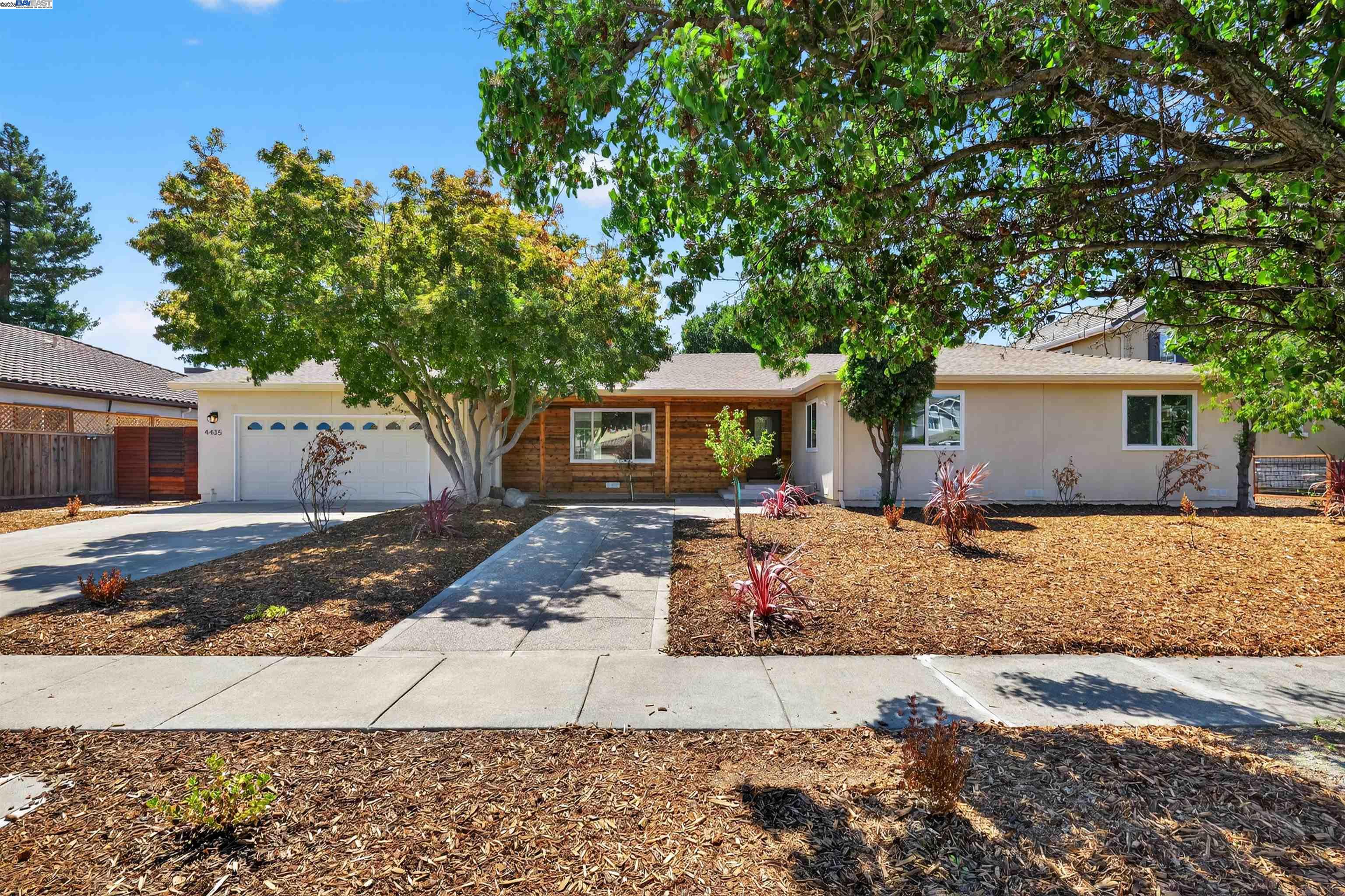 Detail Gallery Image 1 of 42 For 4435 Morse Ct, Napa,  CA 94558 - 4 Beds | 3/1 Baths