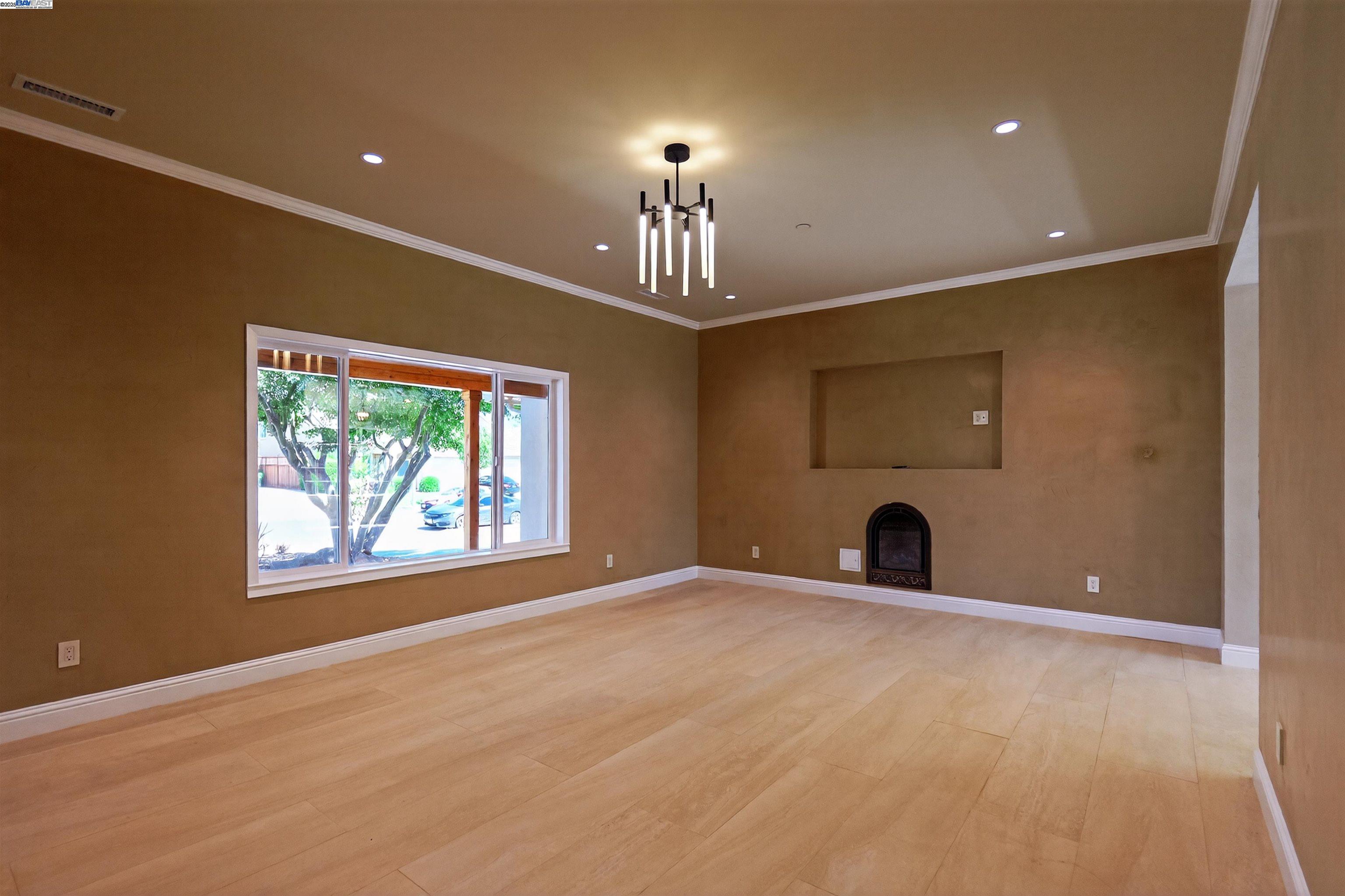 Detail Gallery Image 5 of 42 For 4435 Morse Ct, Napa,  CA 94558 - 4 Beds | 3/1 Baths