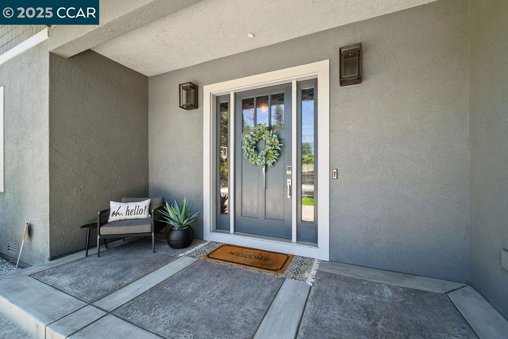 Detail Gallery Image 9 of 60 For 100 Alderwood Rd, Walnut Creek,  CA 94598 - 5 Beds | 3 Baths