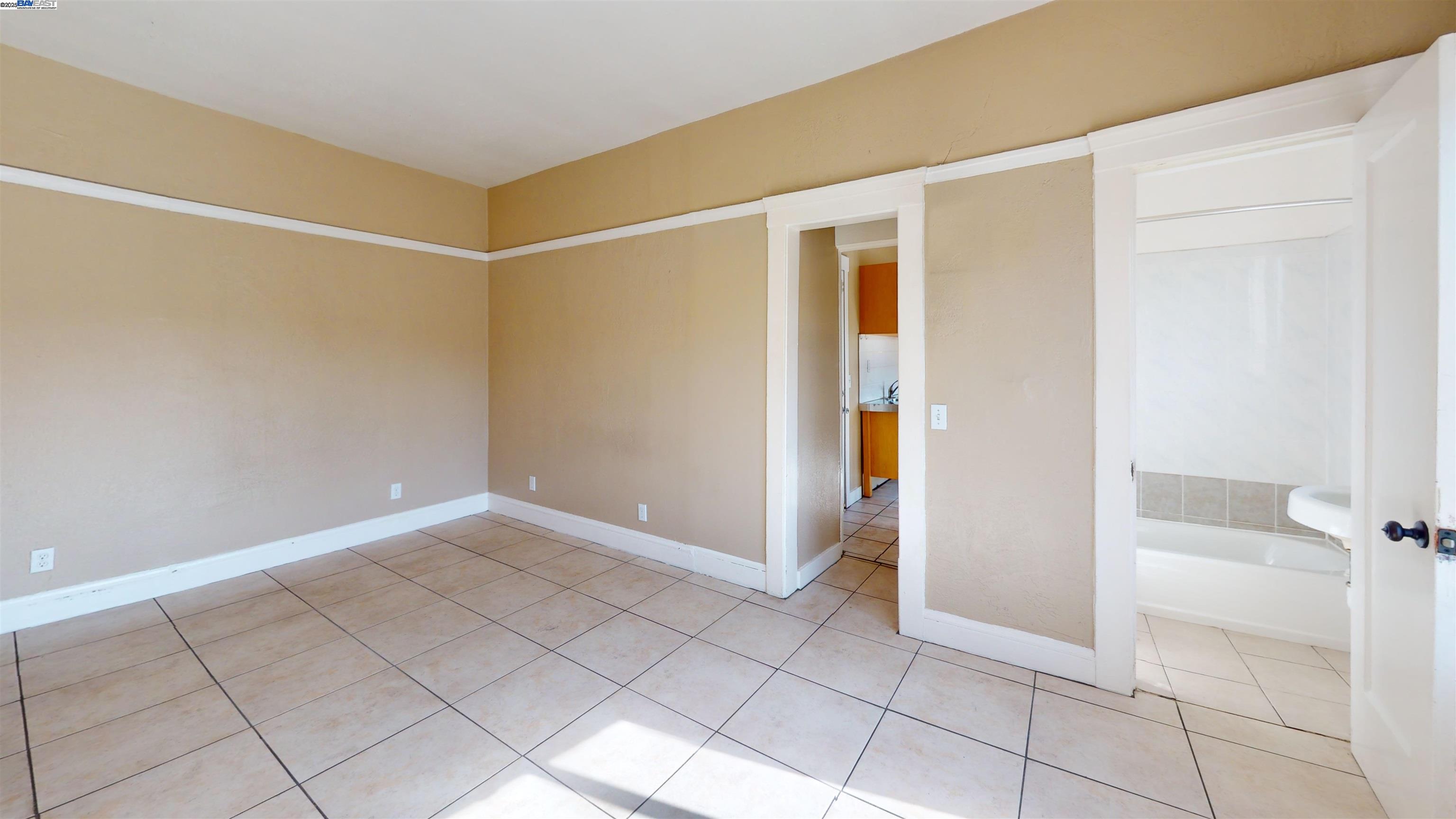 Detail Gallery Image 6 of 14 For 2605 High St, Oakland,  CA 94619 - – Beds | – Baths