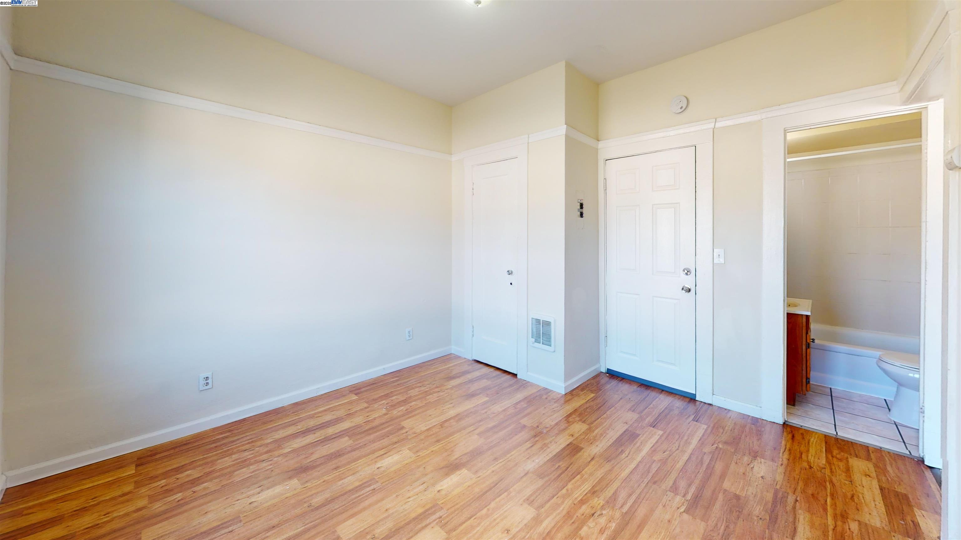 Detail Gallery Image 10 of 14 For 2605 High St, Oakland,  CA 94619 - – Beds | – Baths