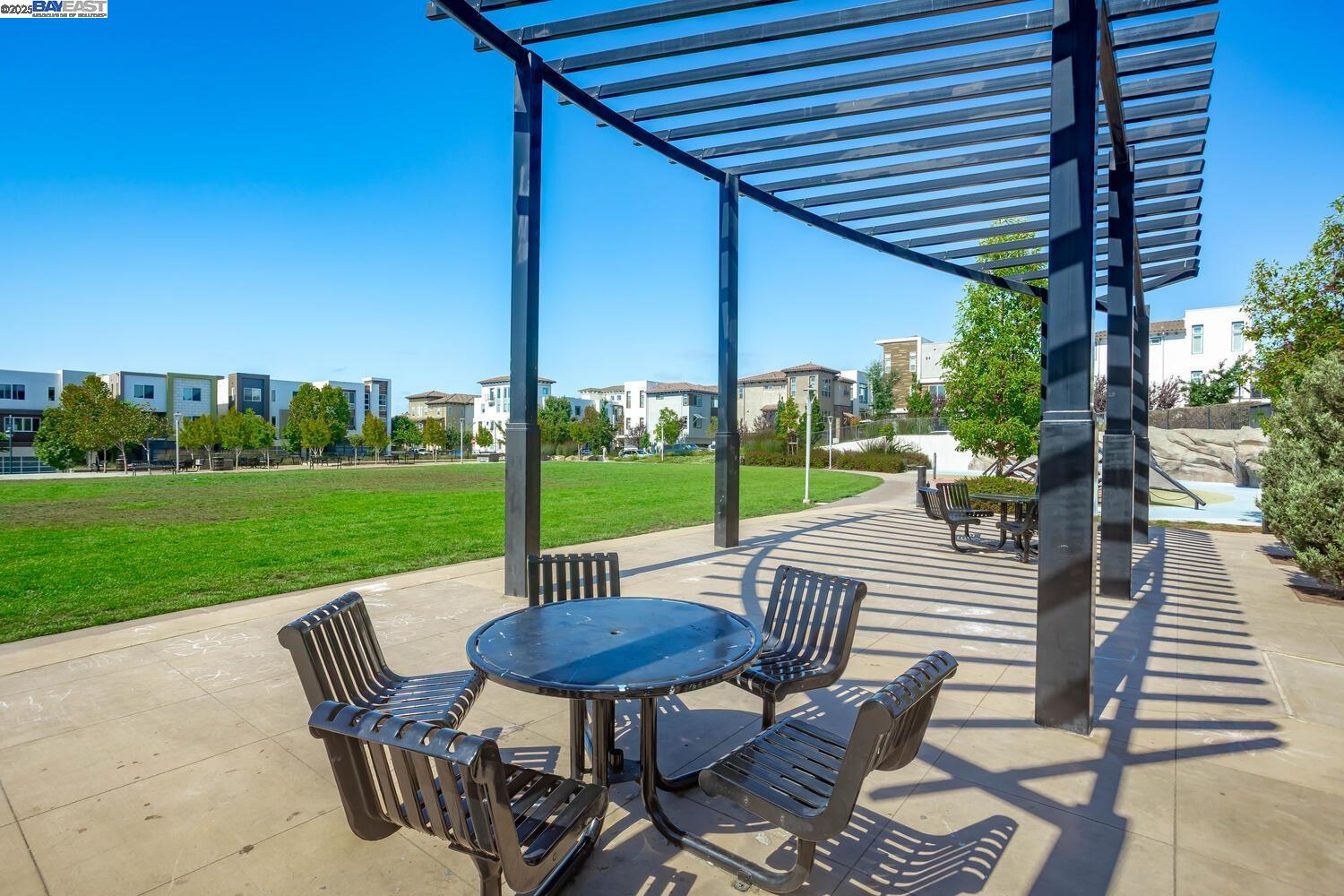 Detail Gallery Image 31 of 32 For 3077 Valley of Hearts Dlght Pl #6,  San Jose,  CA 95136-4977 - 2 Beds | 2 Baths