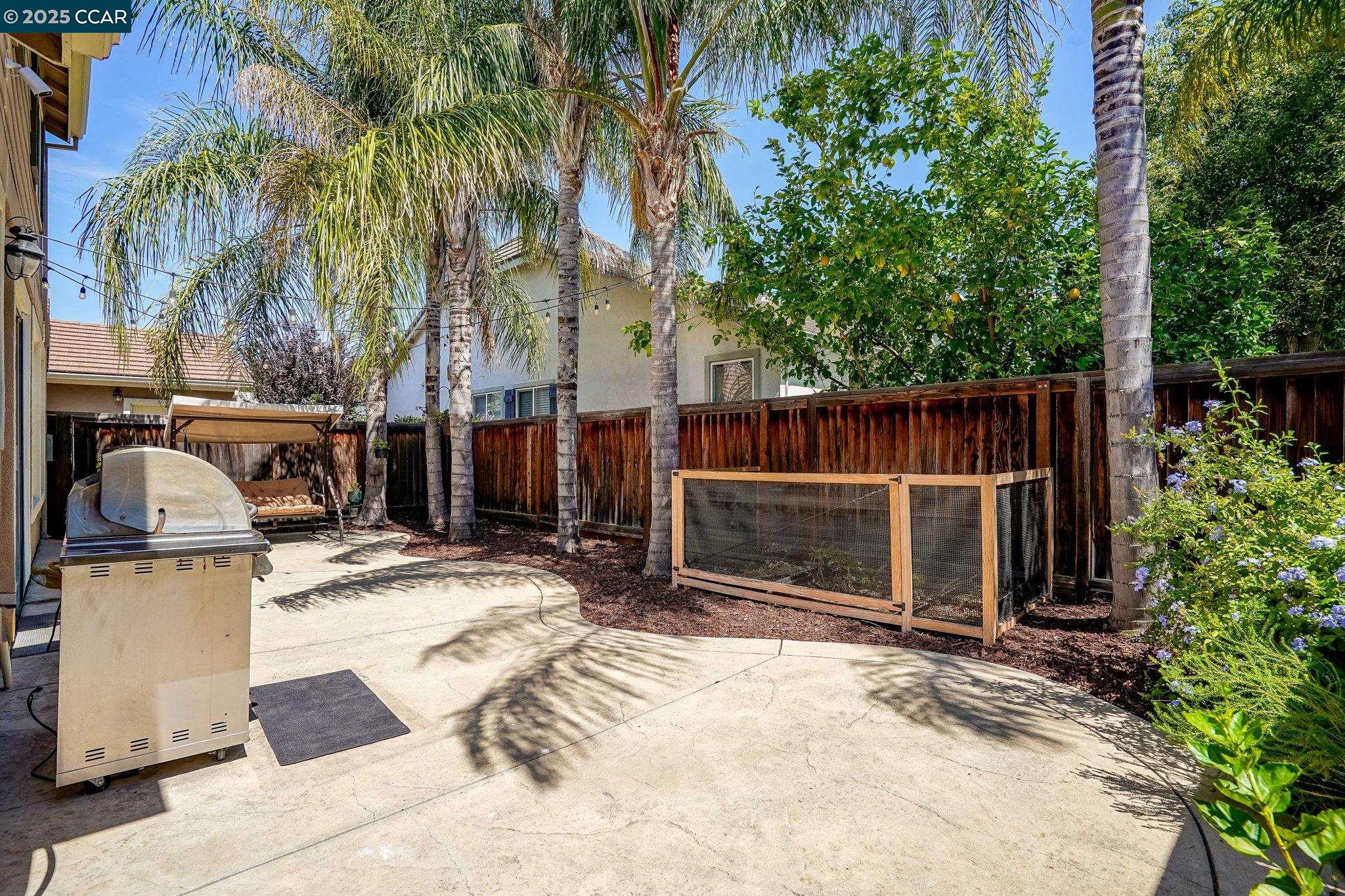 Detail Gallery Image 21 of 39 For 1651 Marina Way, Brentwood,  CA 94513 - 3 Beds | 2/1 Baths